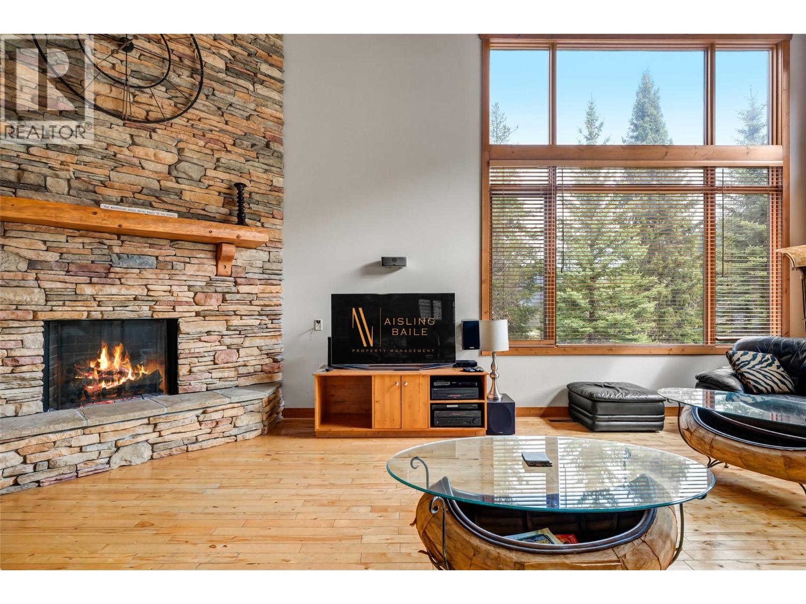 1802 Greywolf Drive, Panorama, British Columbia  V0A 1T0 - Photo 5 - 10396017