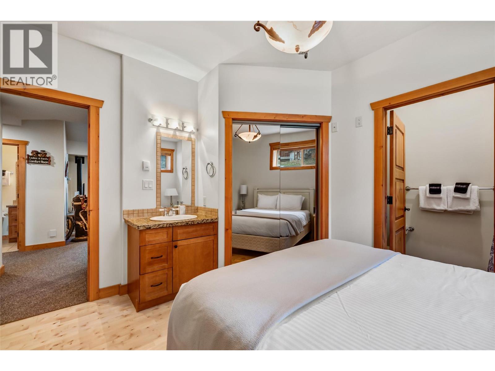 1802 Greywolf Drive, Panorama, British Columbia  V0A 1T0 - Photo 66 - 10396017