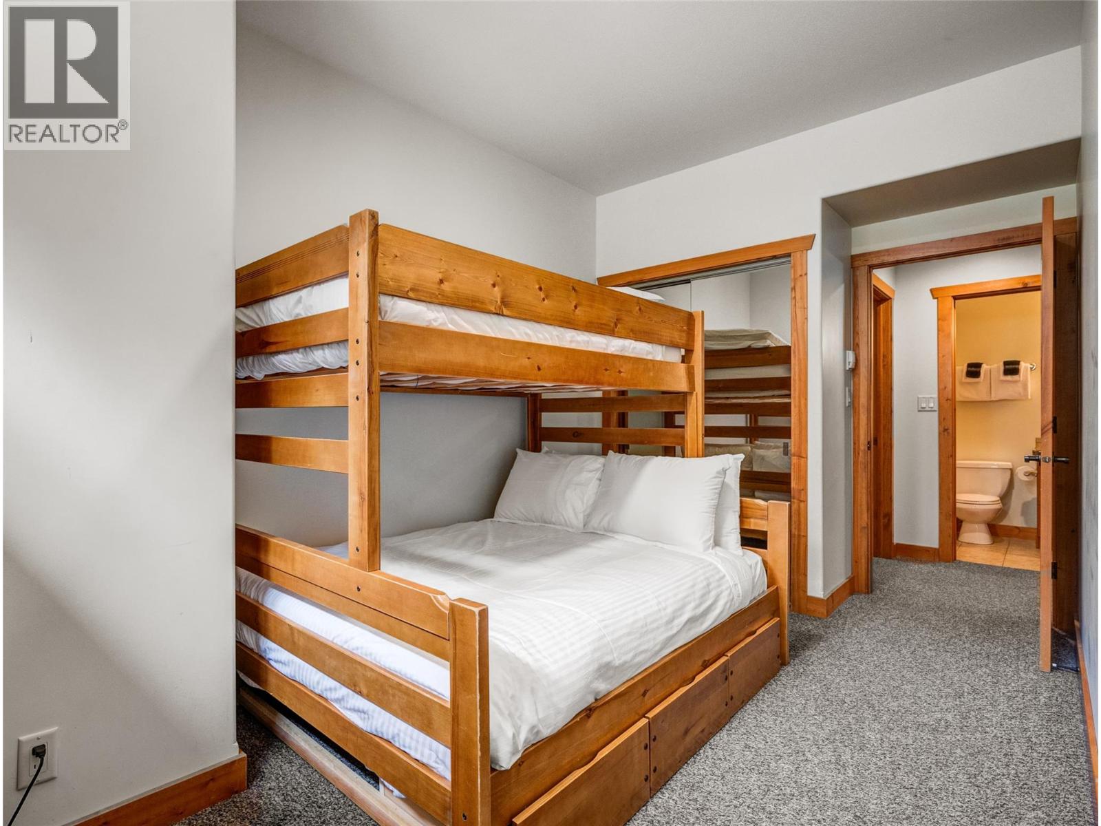 1802 Greywolf Drive, Panorama, British Columbia  V0A 1T0 - Photo 71 - 10396017