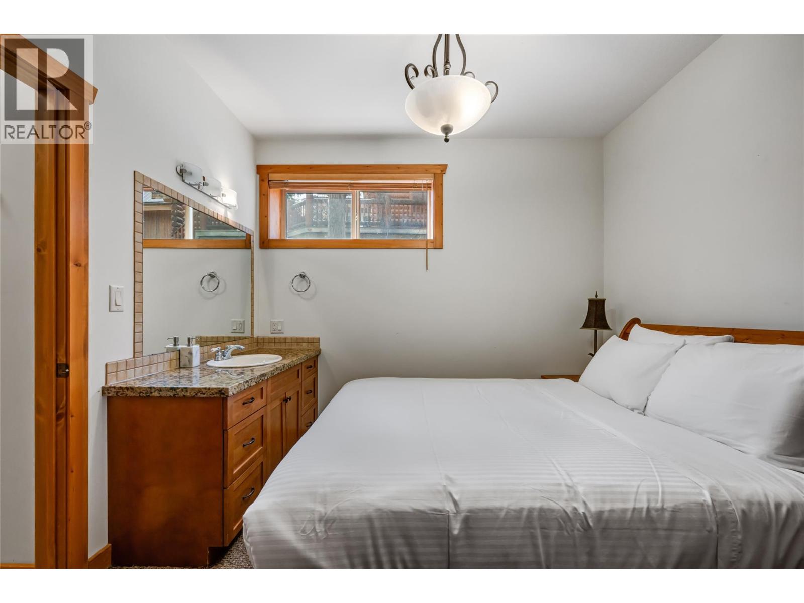1802 Greywolf Drive, Panorama, British Columbia  V0A 1T0 - Photo 75 - 10396017