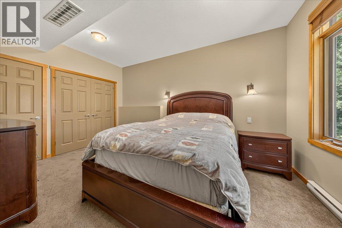 925 Lakeview Meadows Glen Unit# 17, Windermere, British Columbia  V0A 1K3 - Photo 37 - 10395917