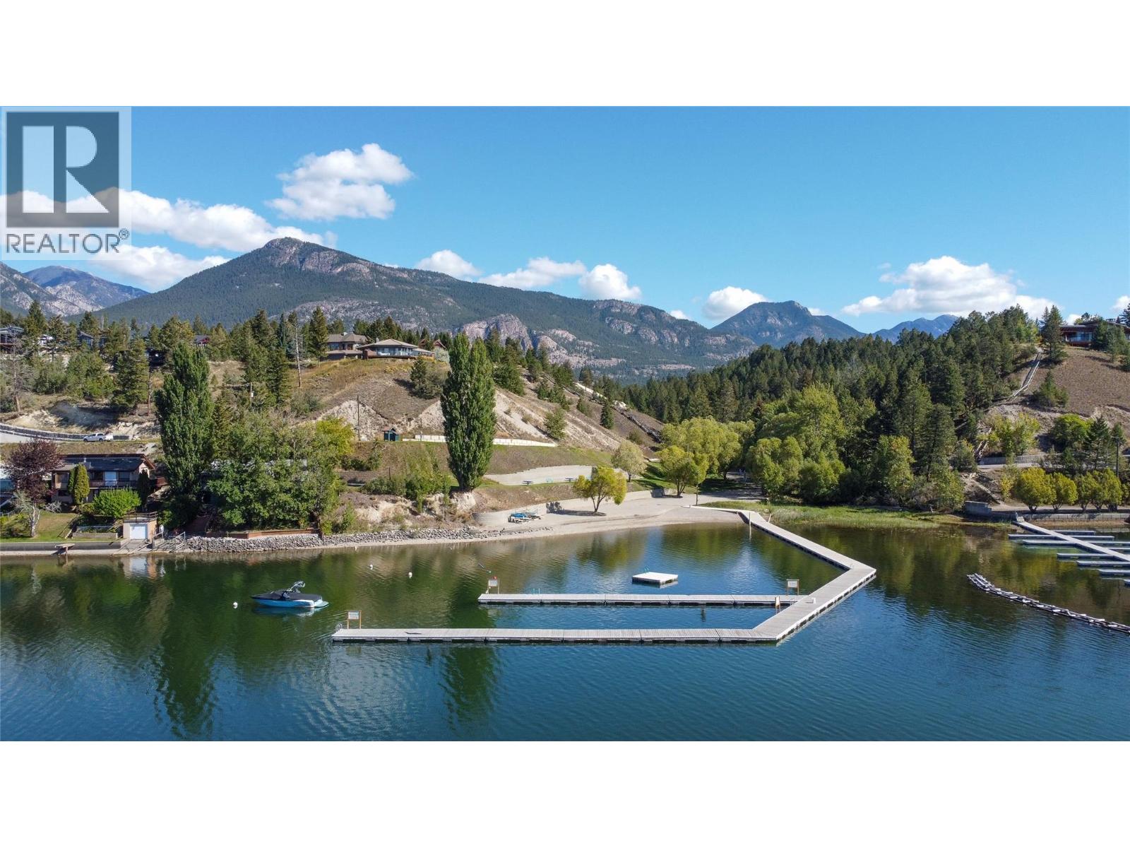 925 Lakeview Meadows Glen Unit# 17, Windermere, British Columbia  V0A 1K3 - Photo 43 - 10395917