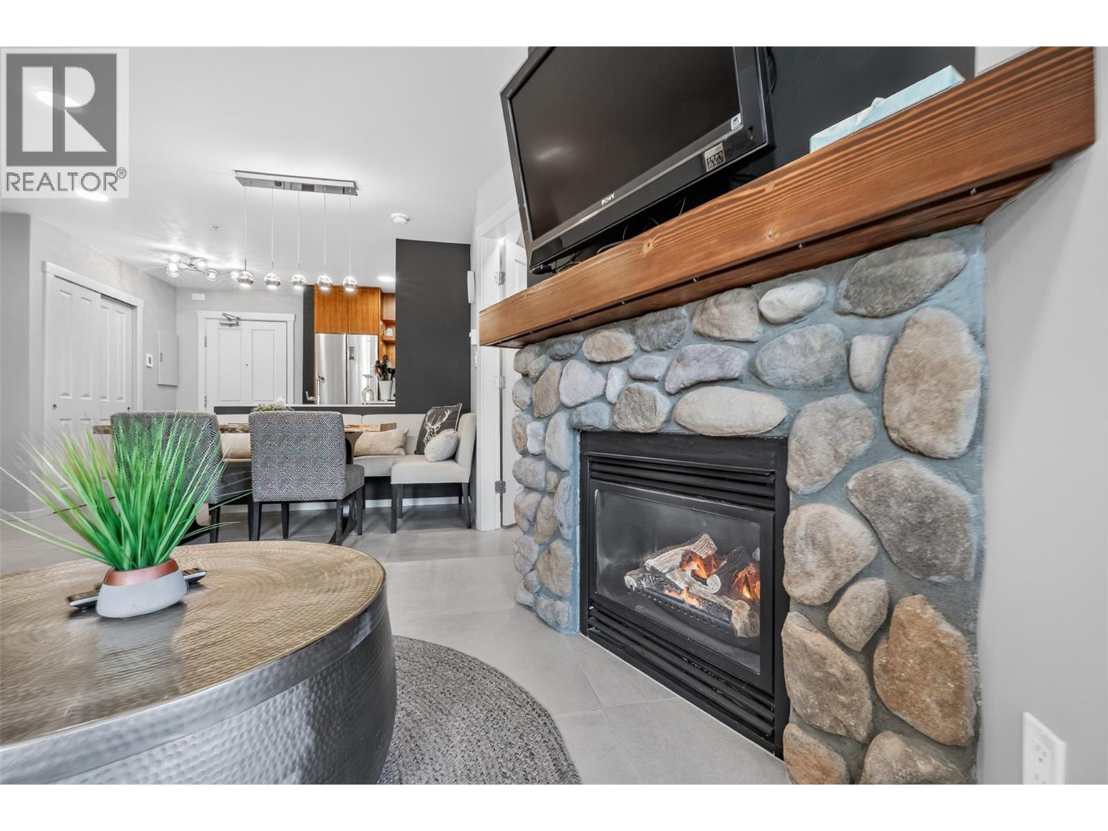 2050 Summit Drive Unit# 202, Panorama, British Columbia  V0A 1T0 - Photo 23 - 10396502