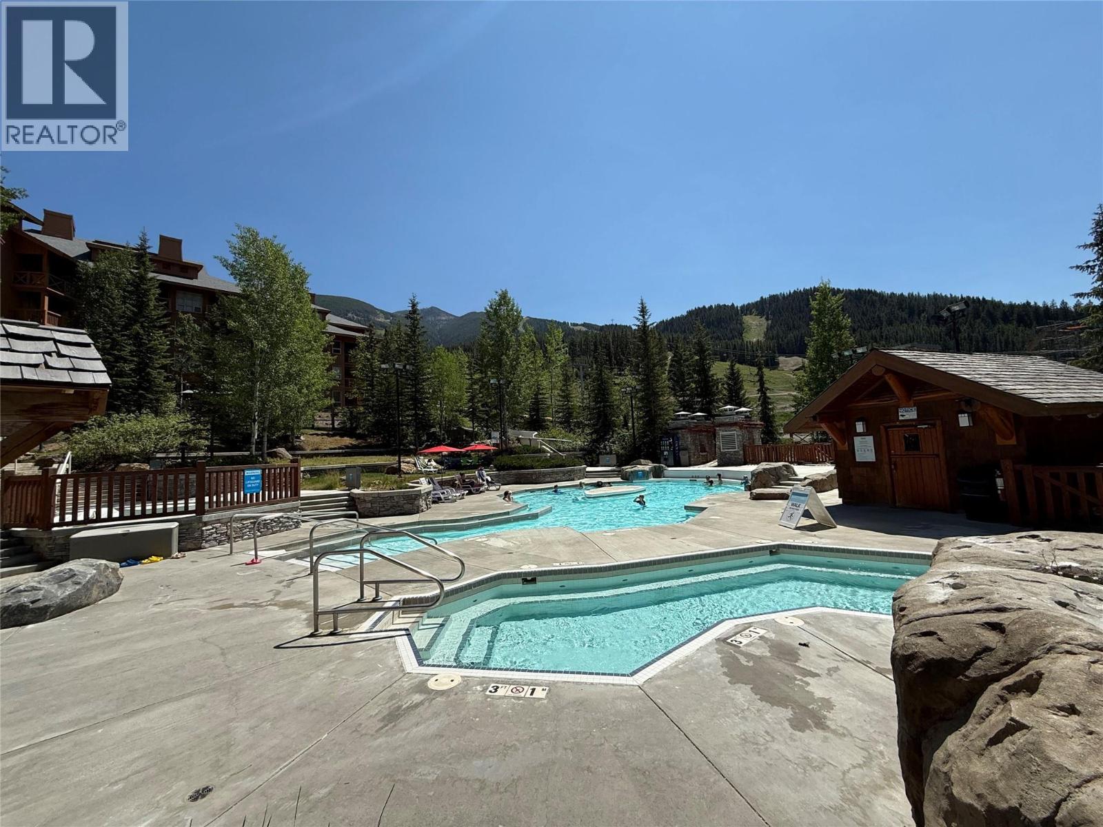 2050 Summit Drive Unit# 202, Panorama, British Columbia  V0A 1T0 - Photo 3 - 10396502