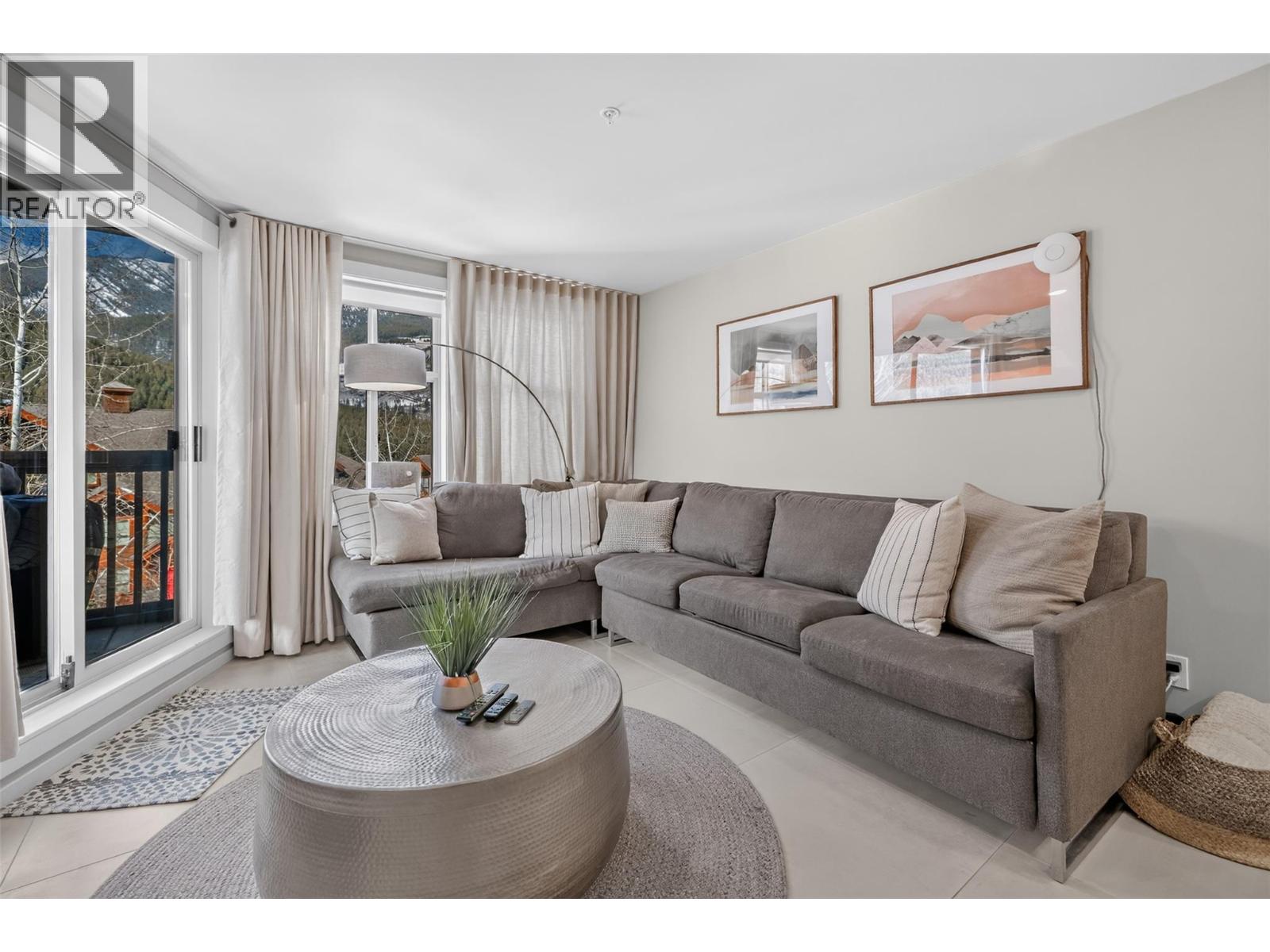 2050 Summit Drive Unit# 202, Panorama, British Columbia  V0A 1T0 - Photo 5 - 10396502