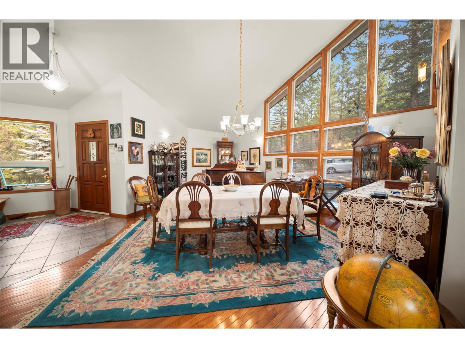8038 Mcintosh Loop Road, Dry Gulch, British Columbia  V0A 1M0 - Photo 17 - 10396518