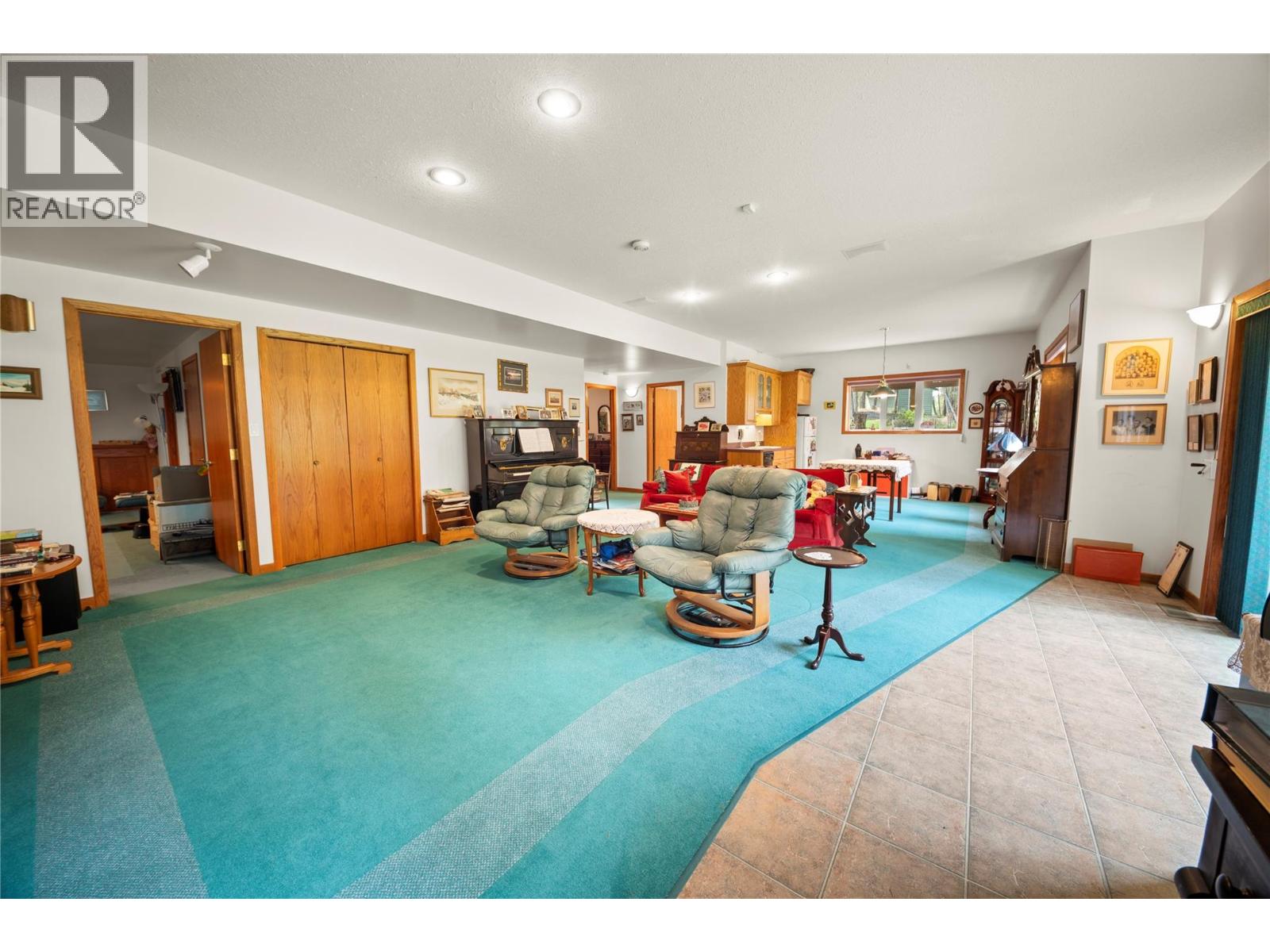 8038 Mcintosh Loop Road, Dry Gulch, British Columbia  V0A 1M0 - Photo 46 - 10396518