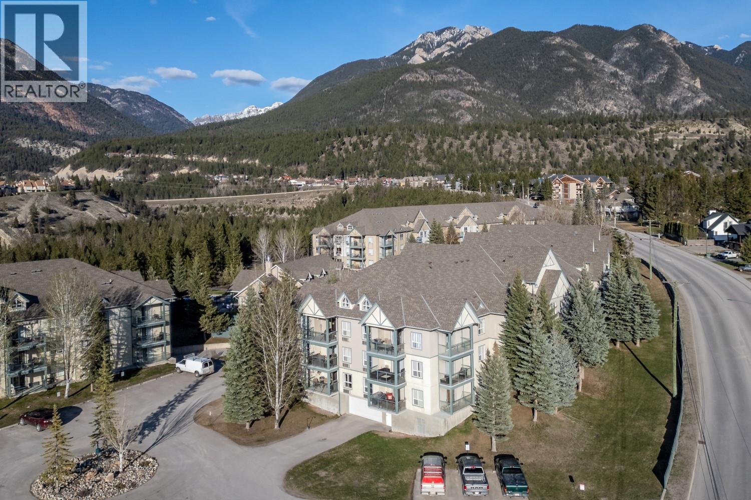 4767 Forsters Landing Road Unit# 205, Radium Hot Springs, British Columbia  V0A 1M0 - Photo 29 - 10396584