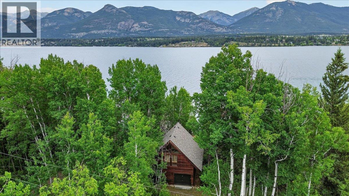 4404 Coy Road, Invermere, British Columbia  V0A 1K4 - Photo 14 - 10393394