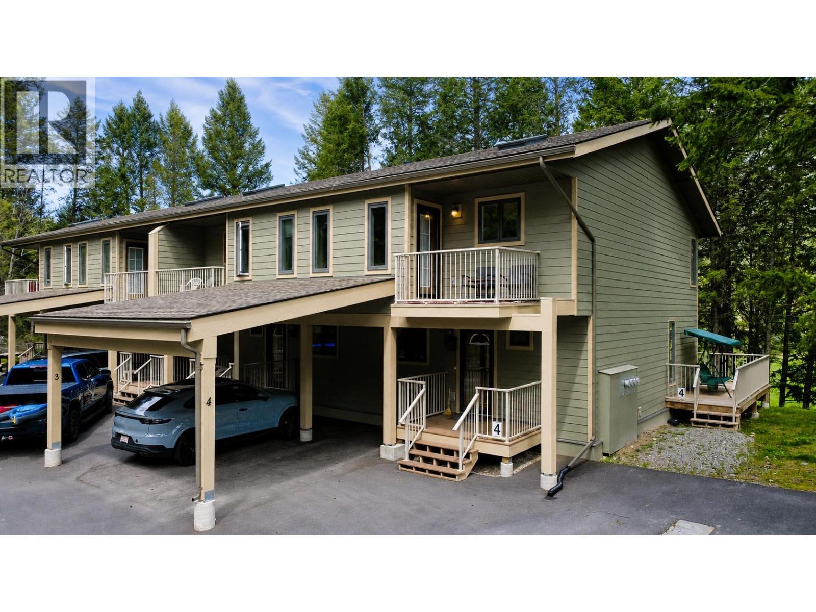 7977 RADIUM GOLF COURSE Road Unit# 4, Radium Hot Springs, British Columbia