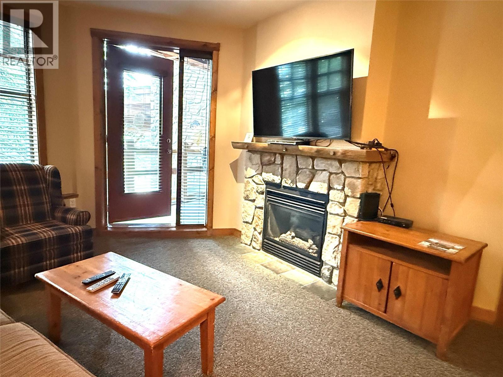 2090 Summit Drive Unit# 106, Panorama, British Columbia  V0A 1T0 - Photo 16 - 10396788