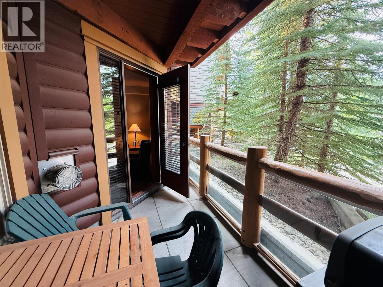 2090 Summit Drive Unit# 106, Panorama, British Columbia  V0A 1T0 - Photo 22 - 10396788