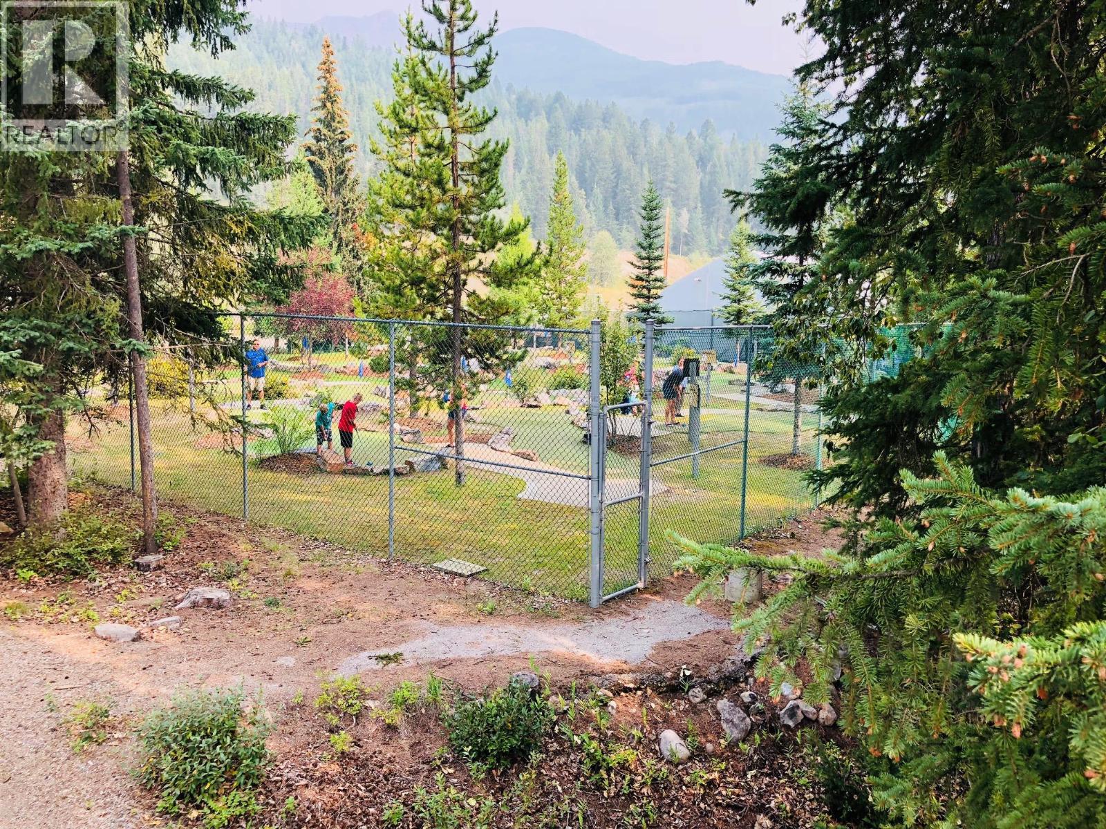 2090 Summit Drive Unit# 106, Panorama, British Columbia  V0A 1T0 - Photo 27 - 10396788