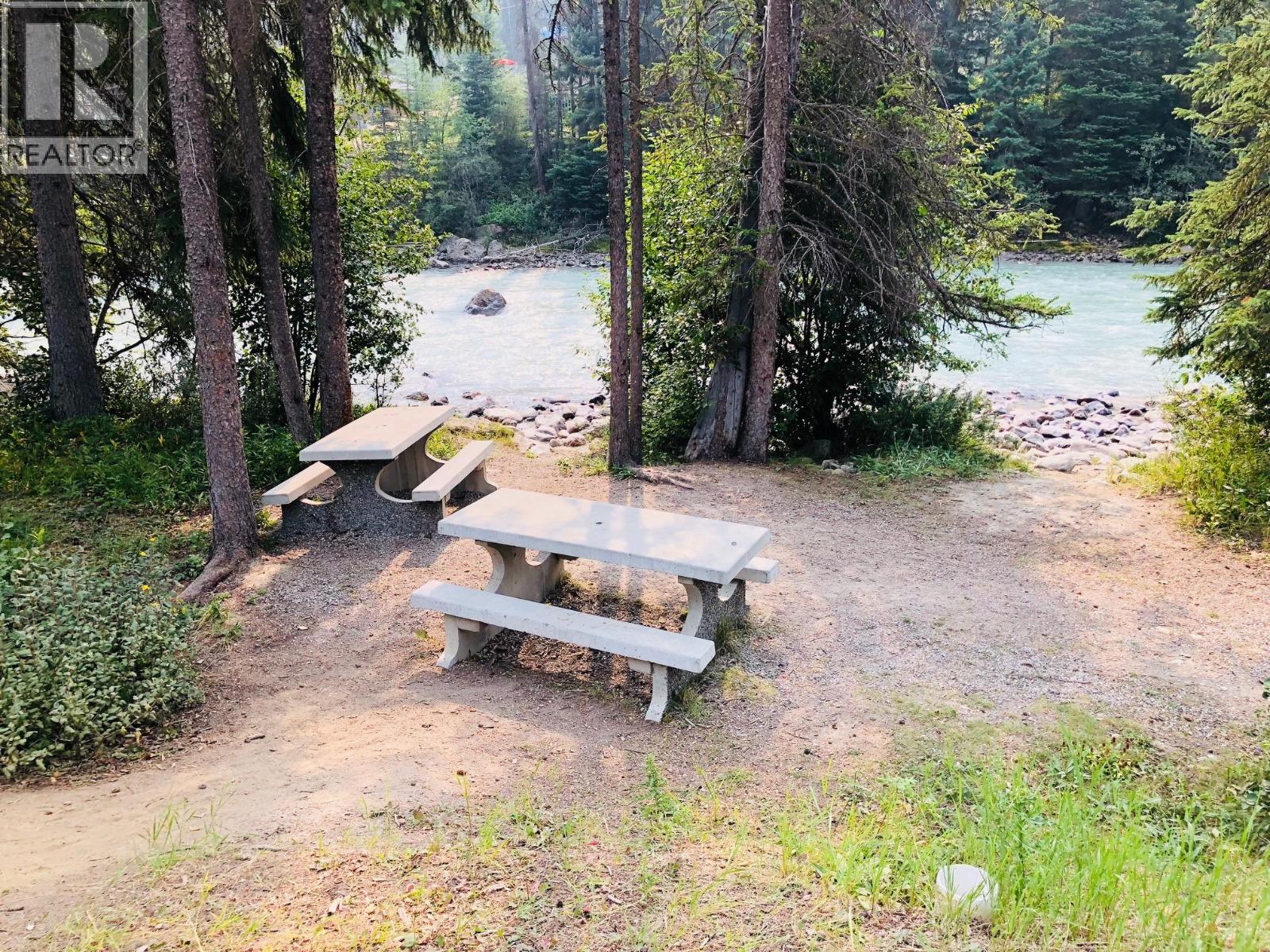 2090 Summit Drive Unit# 106, Panorama, British Columbia  V0A 1T0 - Photo 29 - 10396788