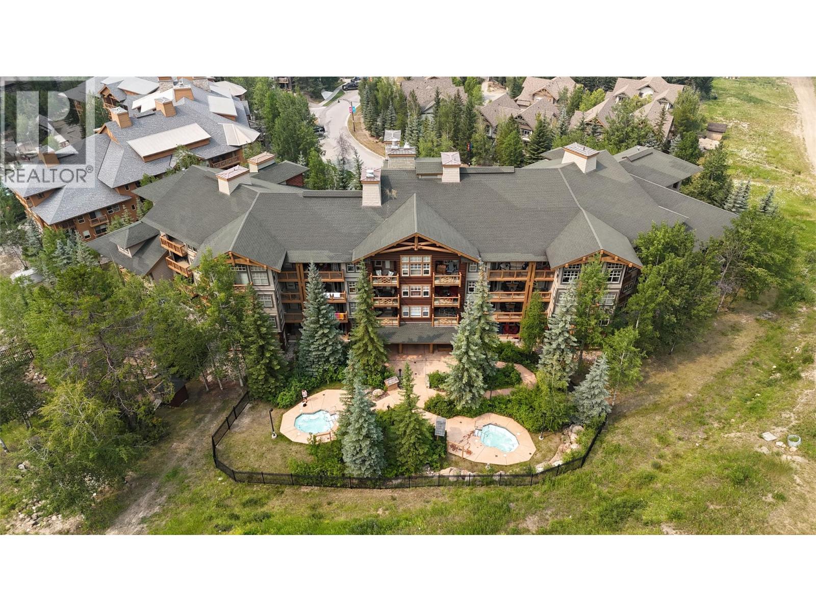 2090 Summit Drive Unit# 106, Panorama, British Columbia  V0A 1T0 - Photo 36 - 10396788