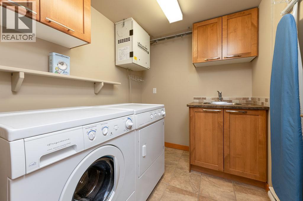 906 6th Avenue Unit# 1, Invermere, British Columbia  V0A 1K0 - Photo 22 - 10396876