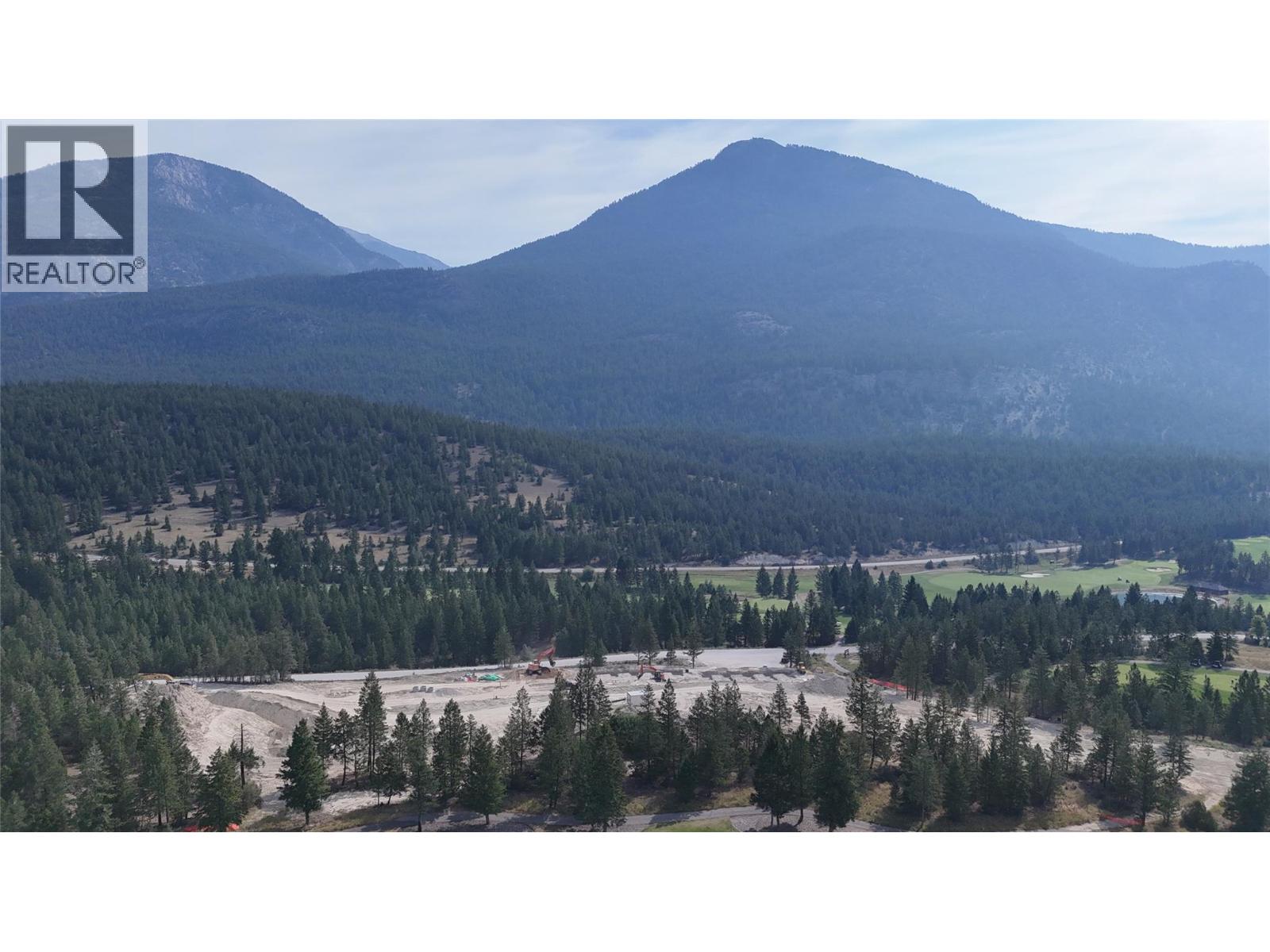 775 Copper Ridge Lane Unit# 3, Windermere, British Columbia  V0A 1K3 - Photo 10 - 10396834