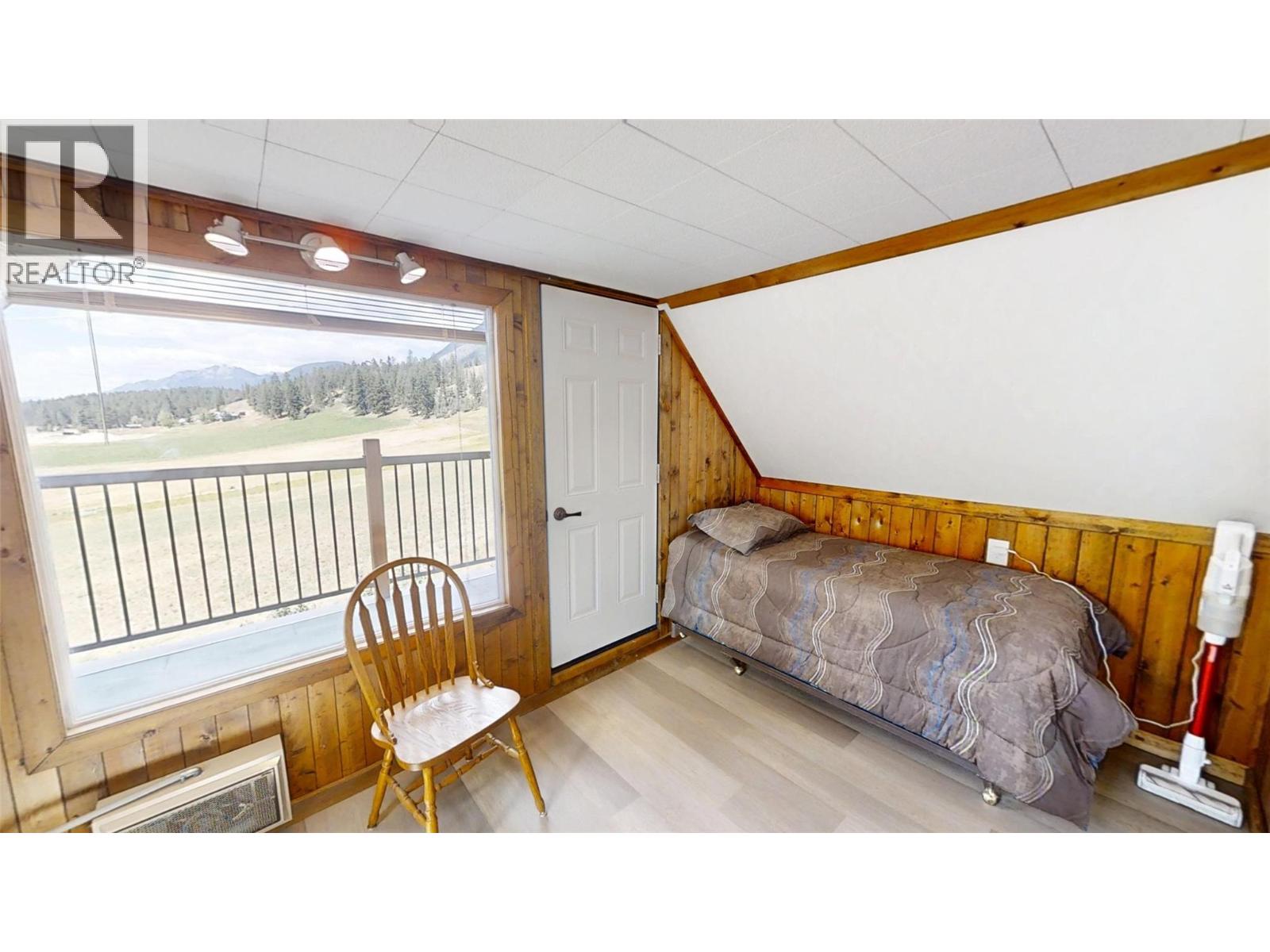 5564/5574 Highway 95 Highway, Edgewater, British Columbia  V0A 1E0 - Photo 22 - 10396914