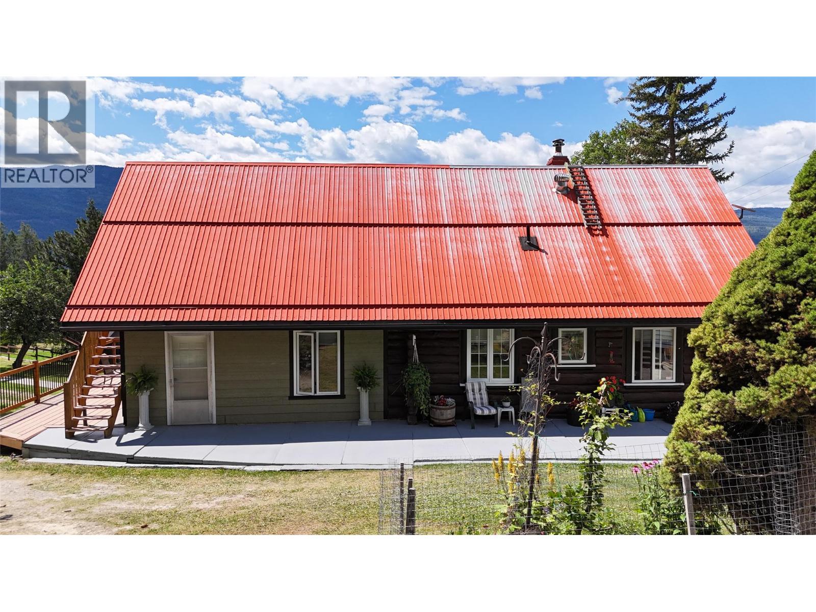5564/5574 Highway 95 Highway, Edgewater, British Columbia  V0A 1E0 - Photo 34 - 10396914