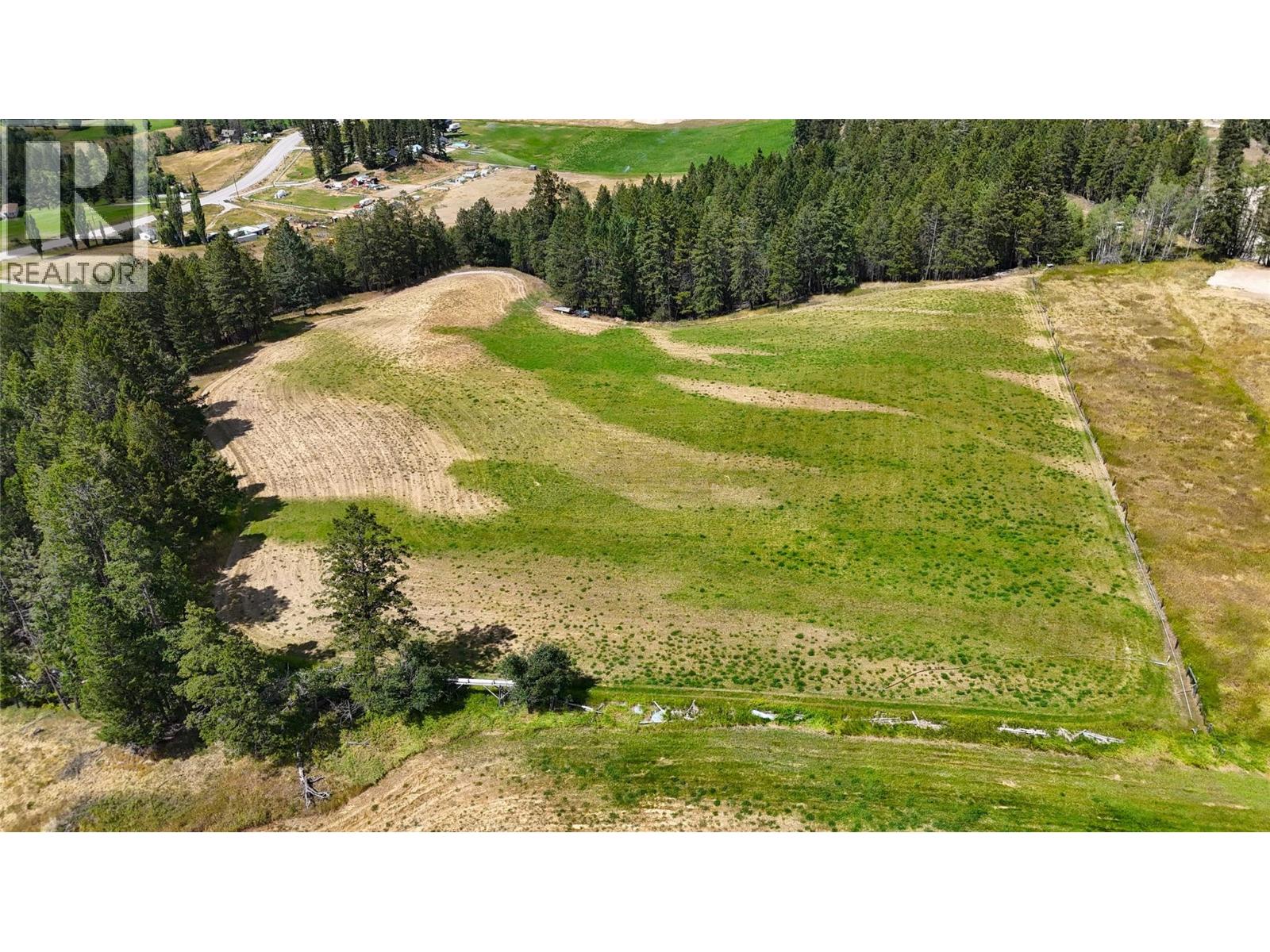 5564/5574 Highway 95 Highway, Edgewater, British Columbia  V0A 1E0 - Photo 46 - 10396914