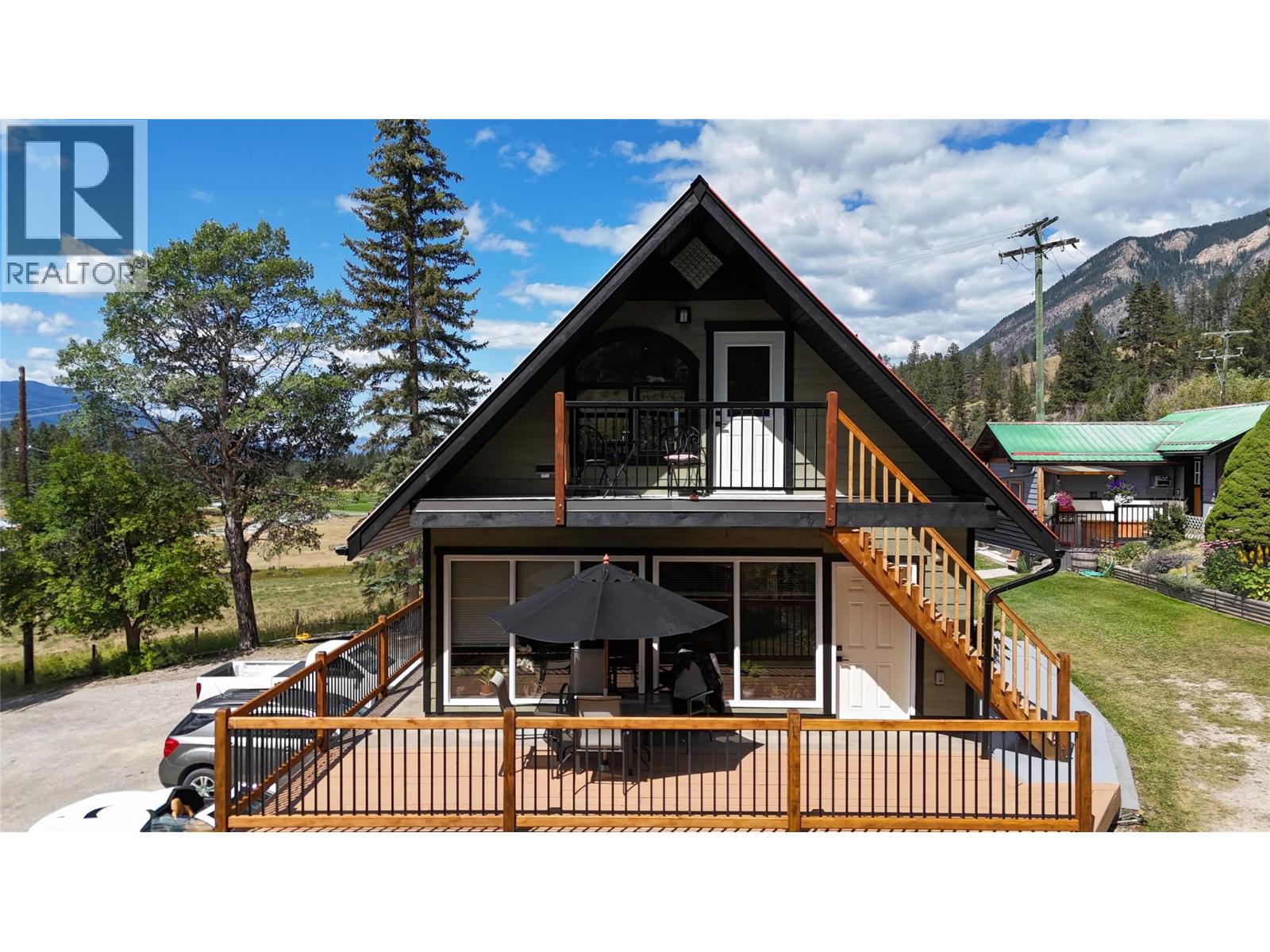 5564/5574 Highway 95 Highway, Edgewater, British Columbia  V0A 1E0 - Photo 5 - 10396914