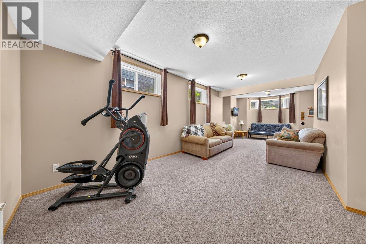 794 Westridge Drive, Invermere, British Columbia  V0A 1K4 - Photo 21 - 10397047