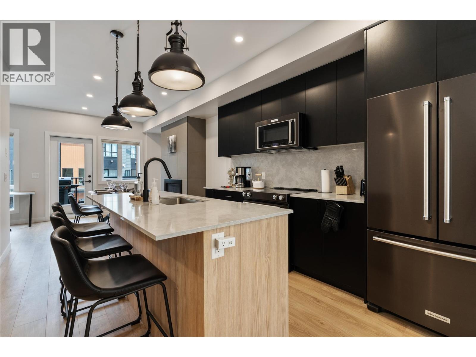 2116 Panorama Drive Unit# 403, Panorama, British Columbia  V0A 1T0 - Photo 11 - 10397278