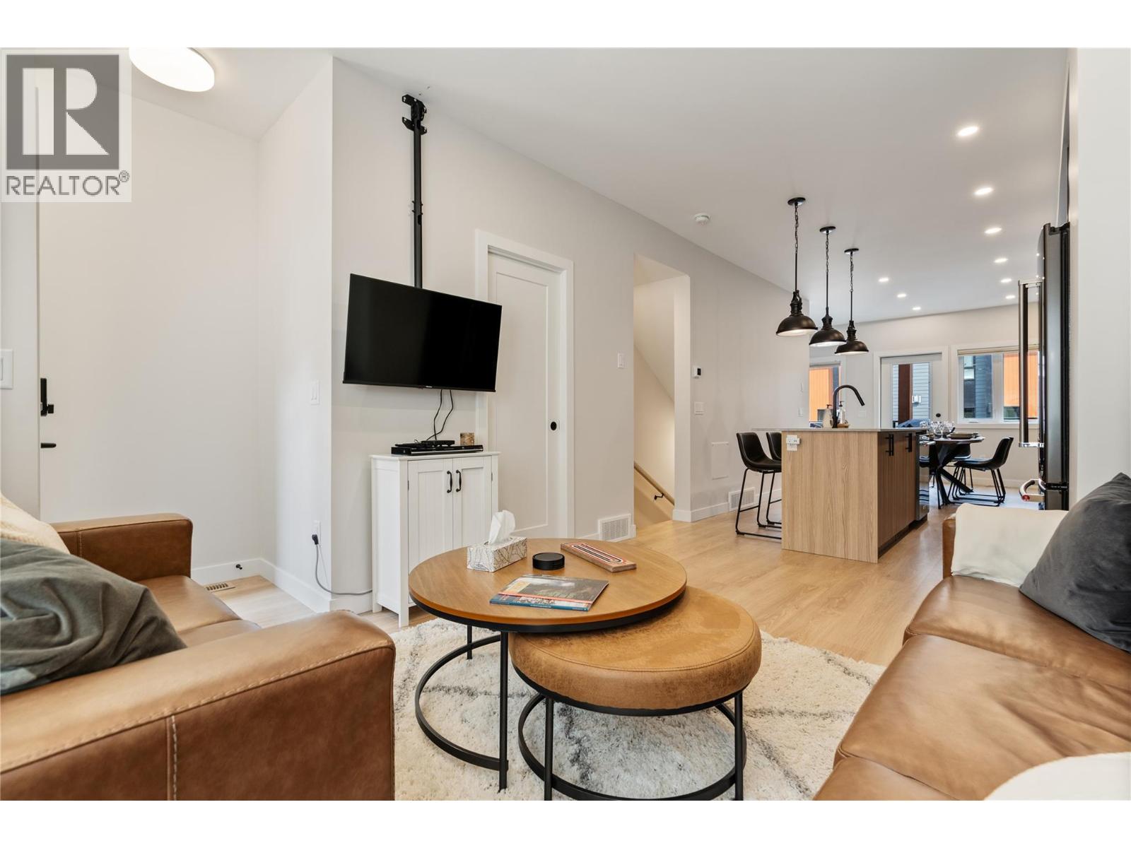 2116 Panorama Drive Unit# 403, Panorama, British Columbia  V0A 1T0 - Photo 13 - 10397278