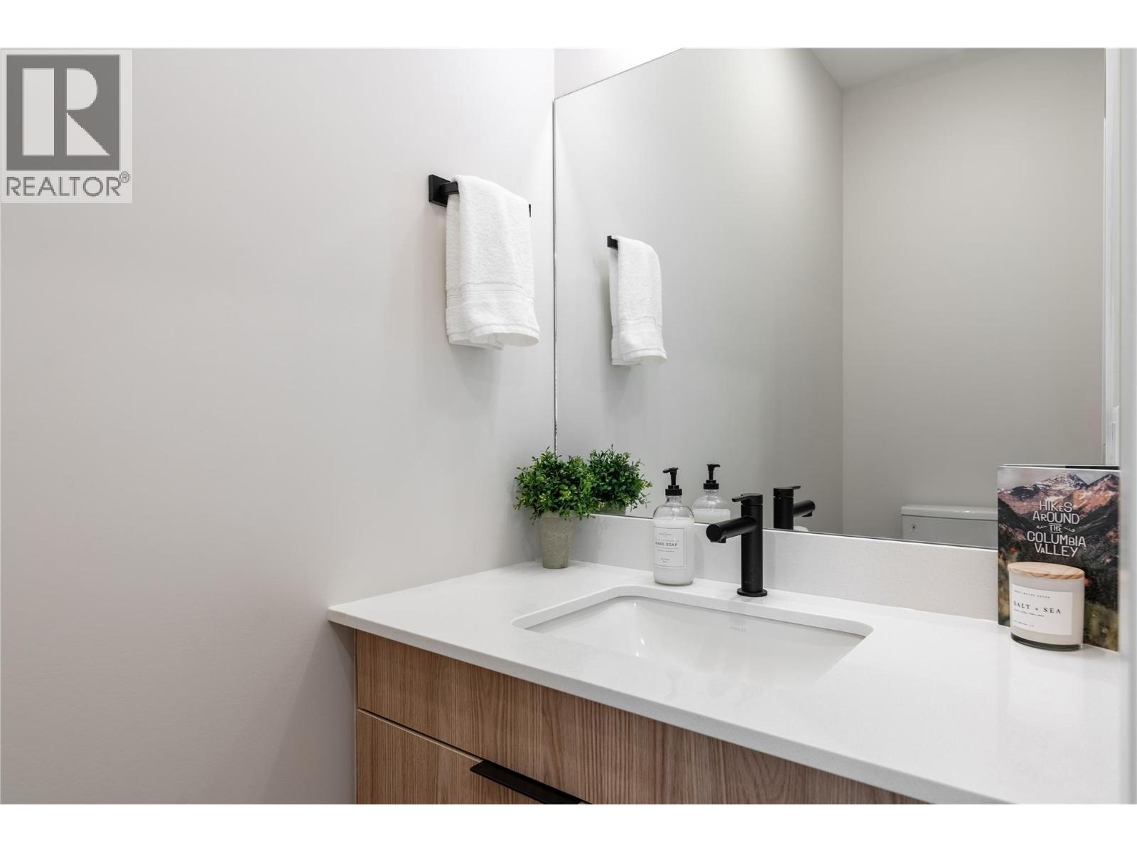 2116 Panorama Drive Unit# 403, Panorama, British Columbia  V0A 1T0 - Photo 25 - 10397278