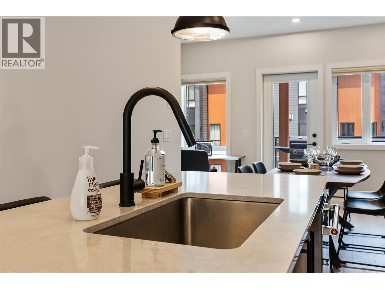 2116 Panorama Drive Unit# 403, Panorama, British Columbia  V0A 1T0 - Photo 6 - 10397278