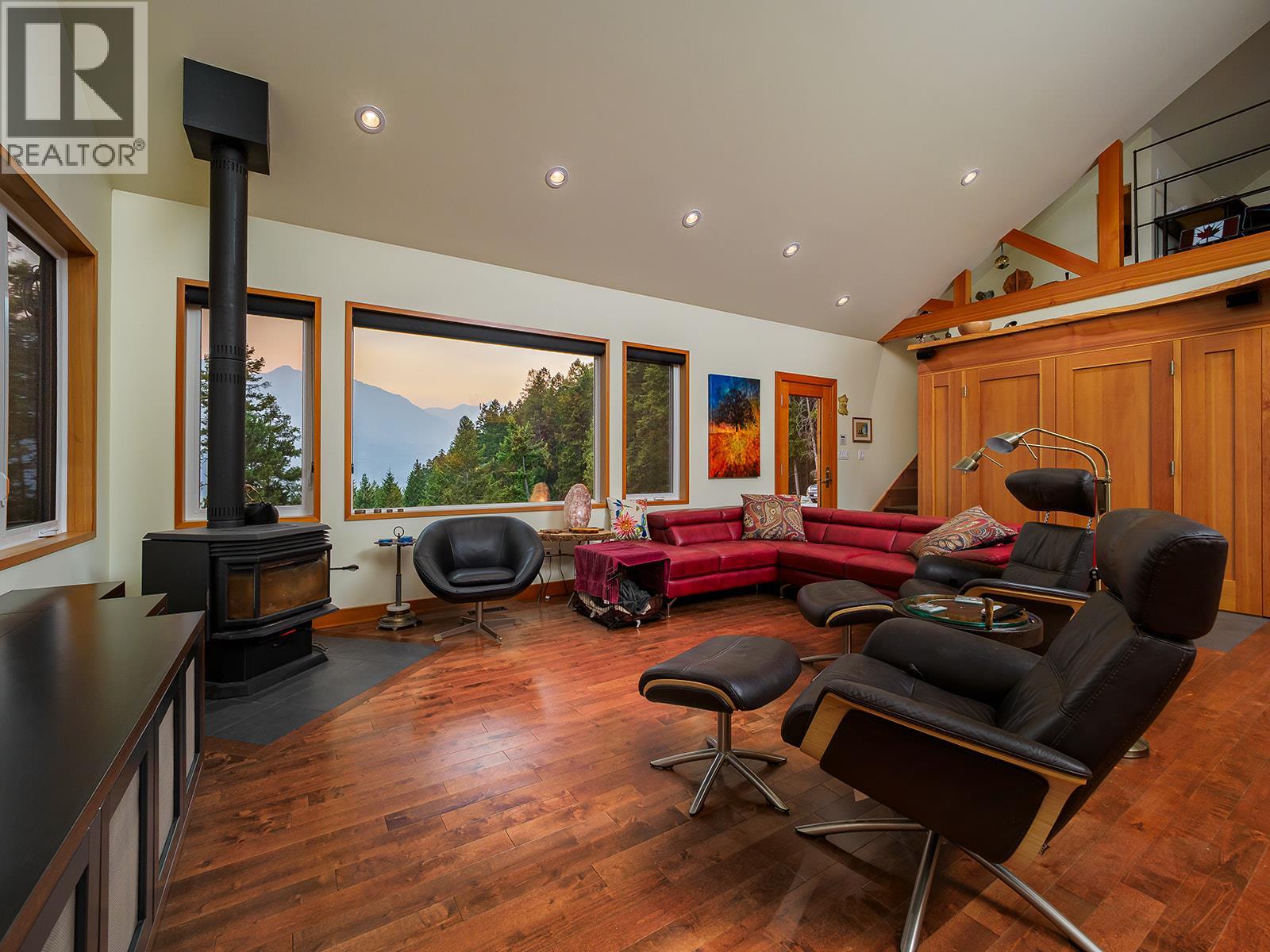 2023 Mcmurdo Road, Golden, British Columbia  V0A 1H4 - Photo 8 - 10397495