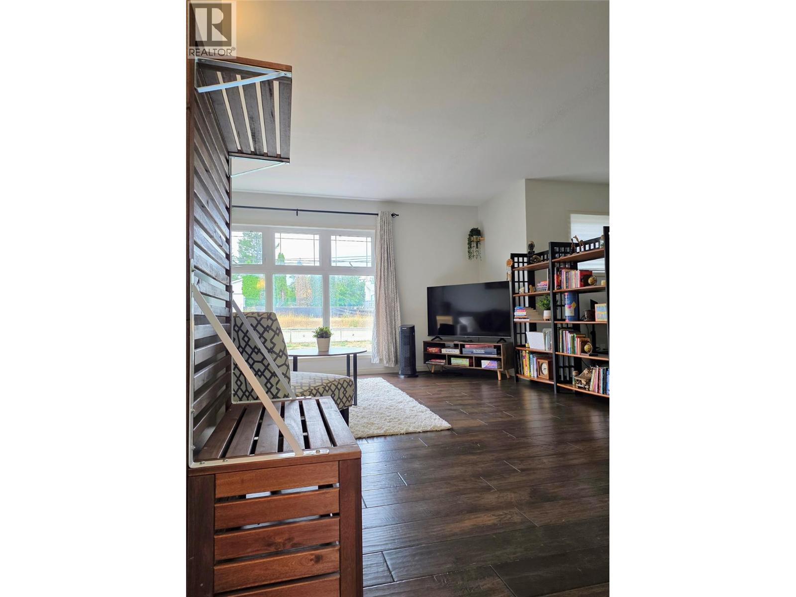 619 10th Avenue, Invermere, British Columbia  V0A 1K0 - Photo 8 - 10397627