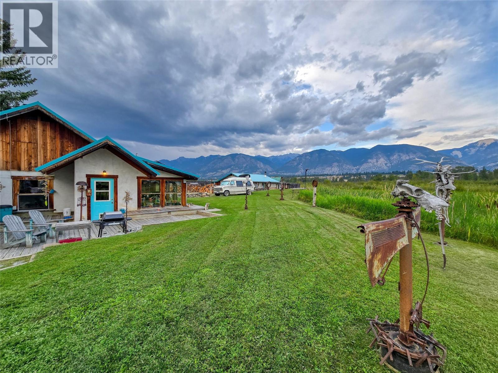 9498 Westside Road, Invermere, British Columbia  V0A 1K5 - Photo 22 - 10397616