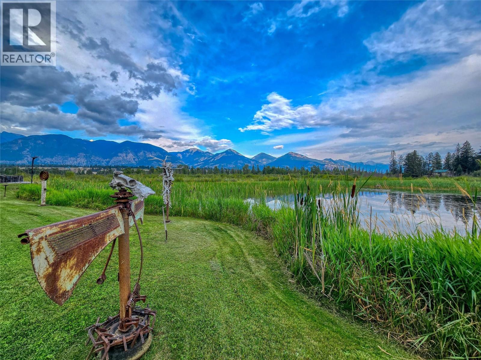 9498 Westside Road, Invermere, British Columbia  V0A 1K5 - Photo 23 - 10397616