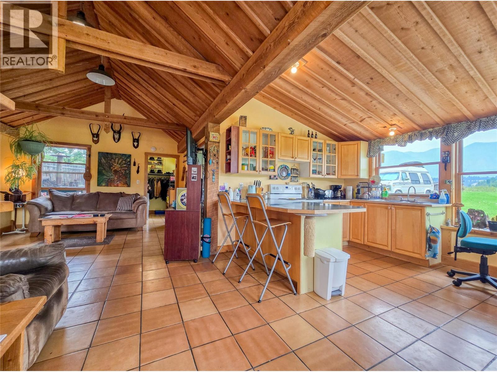 9498 Westside Road, Invermere, British Columbia  V0A 1K5 - Photo 40 - 10397616