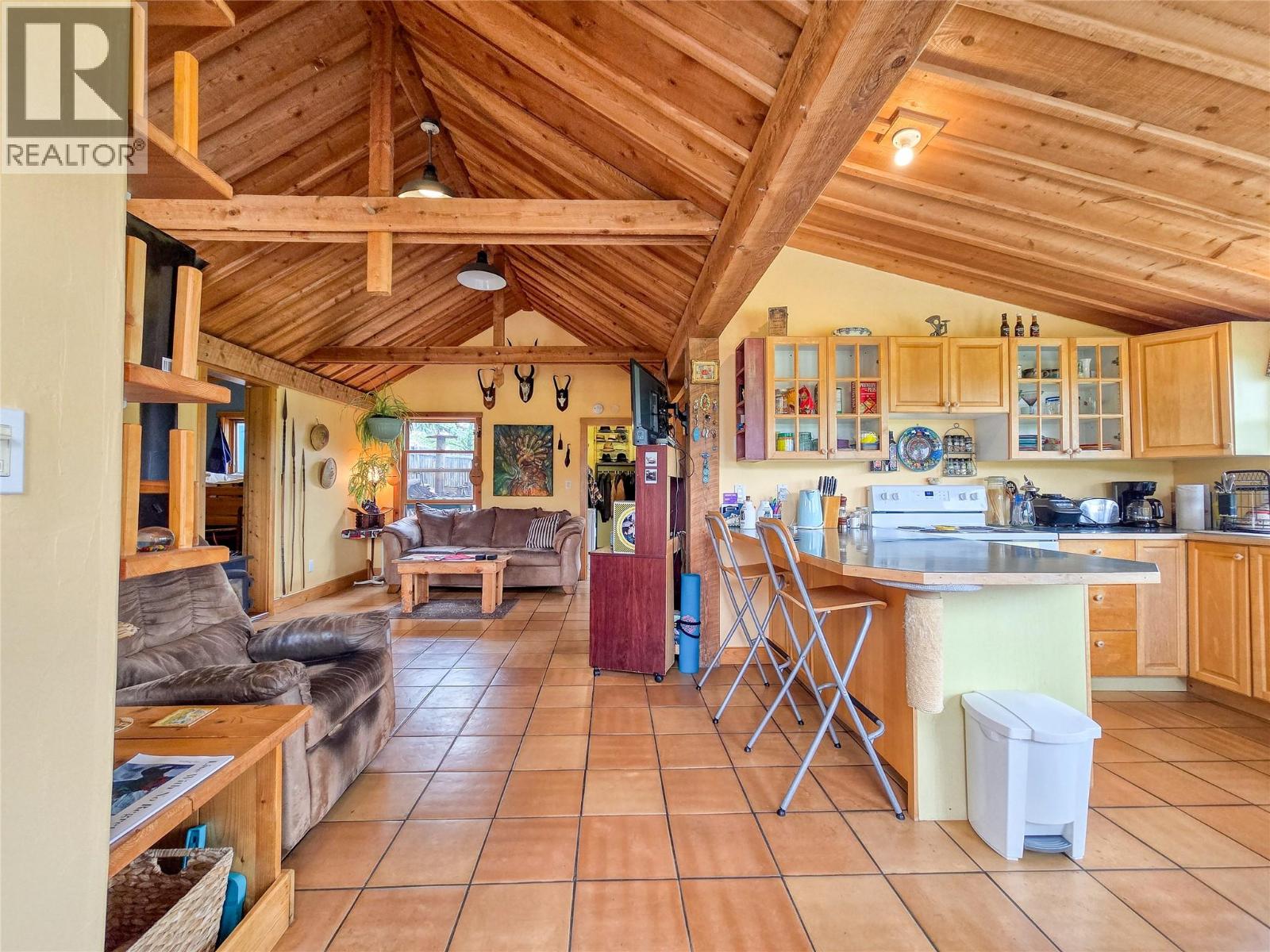 9498 Westside Road, Invermere, British Columbia  V0A 1K5 - Photo 45 - 10397616