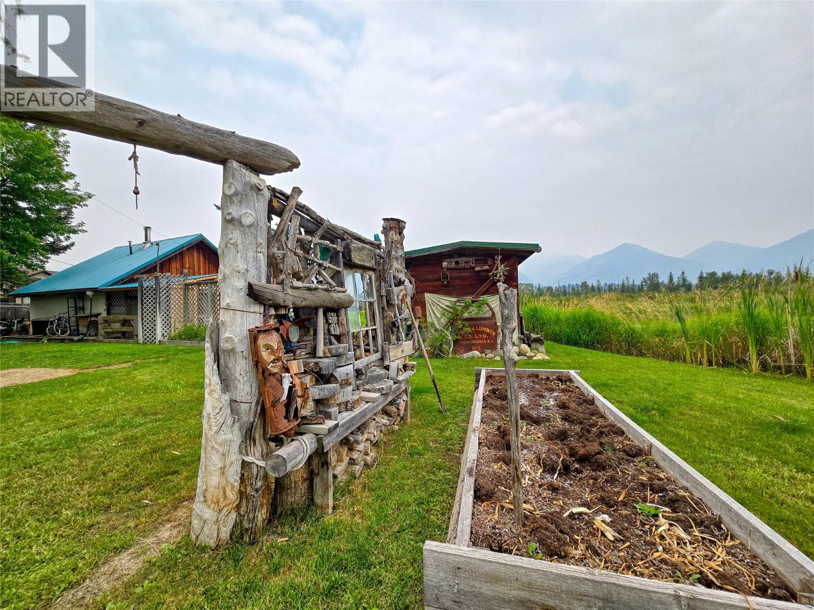 9498 Westside Road, Invermere, British Columbia  V0A 1K5 - Photo 53 - 10397616