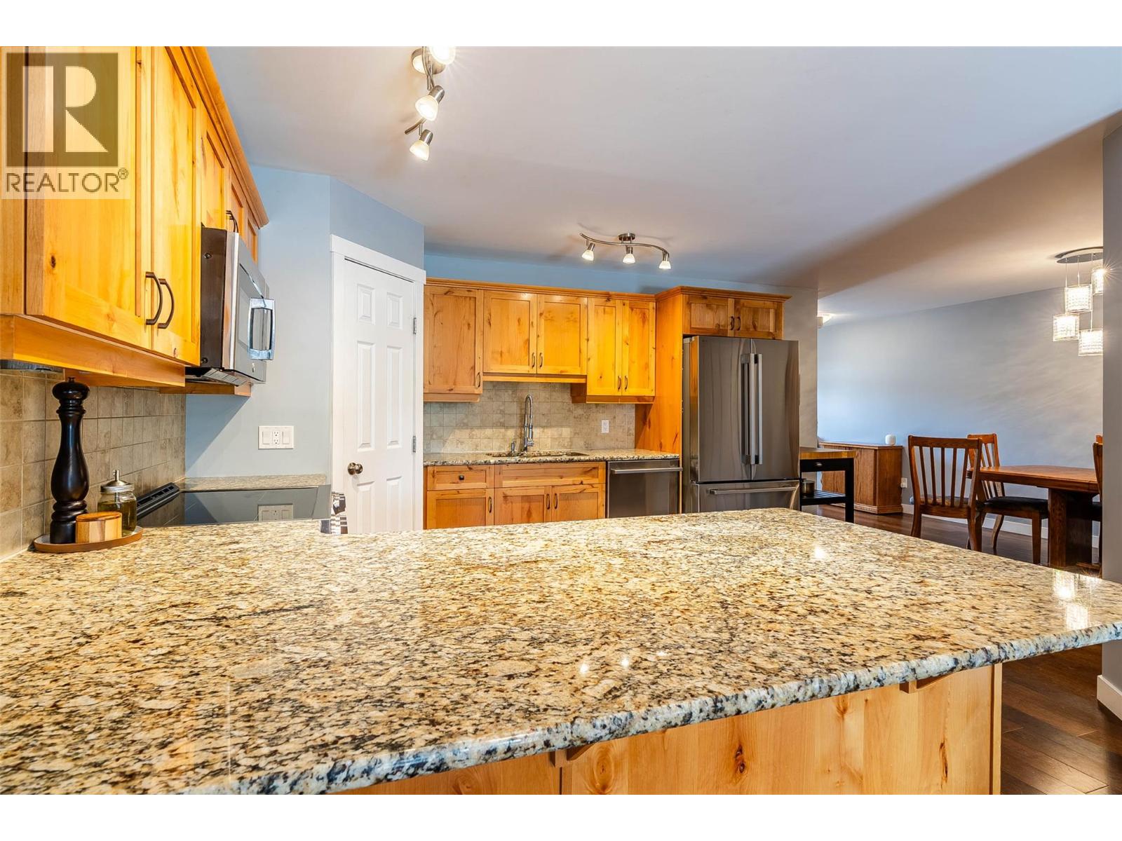 989 Swansea View Road Unit# 3, Windermere, British Columbia  V0A 1K3 - Photo 4 - 10397966