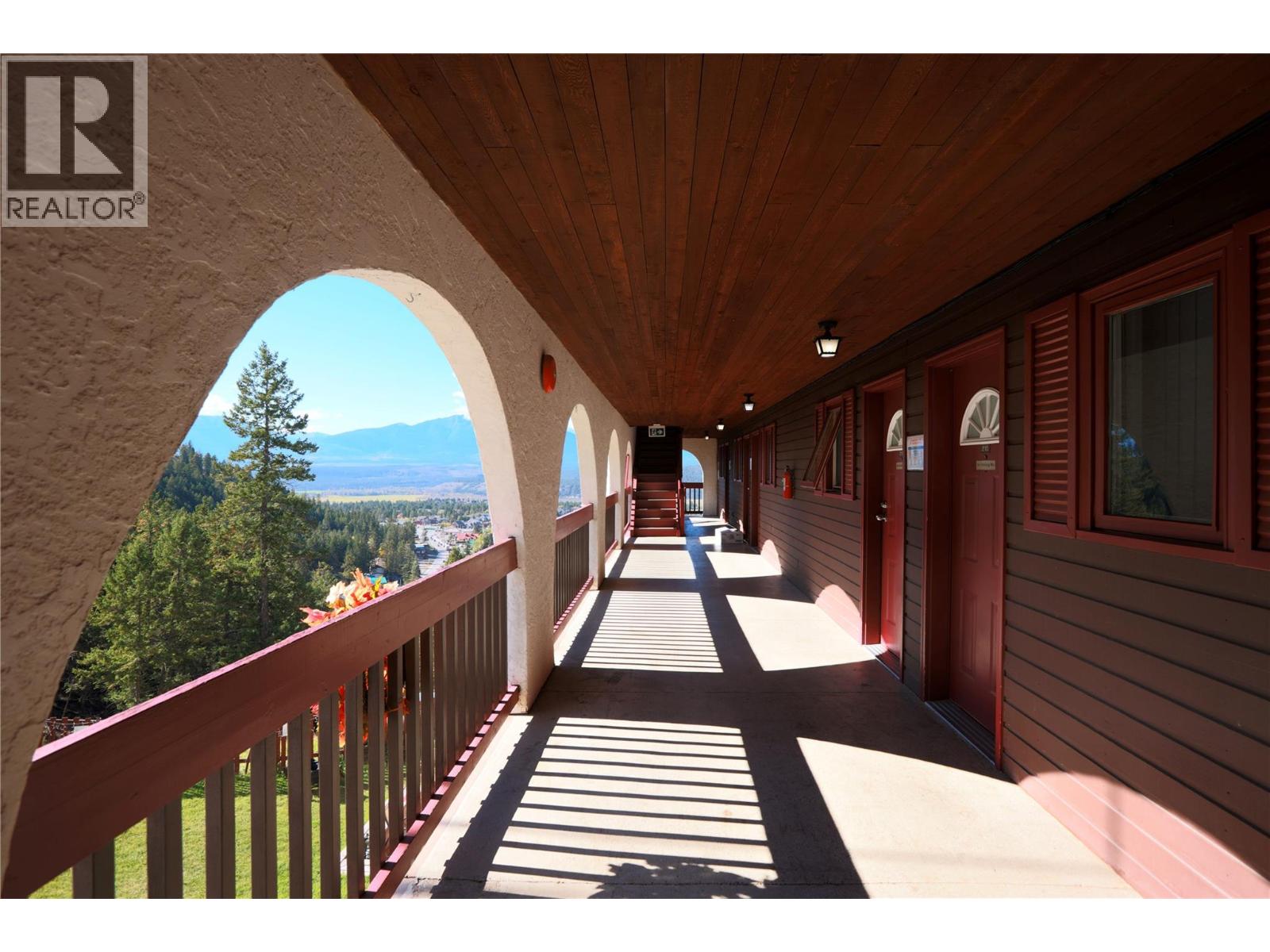 5063 Madsen Road, Radium Hot Springs, British Columbia  V0A 1M0 - Photo 10 - 10397861