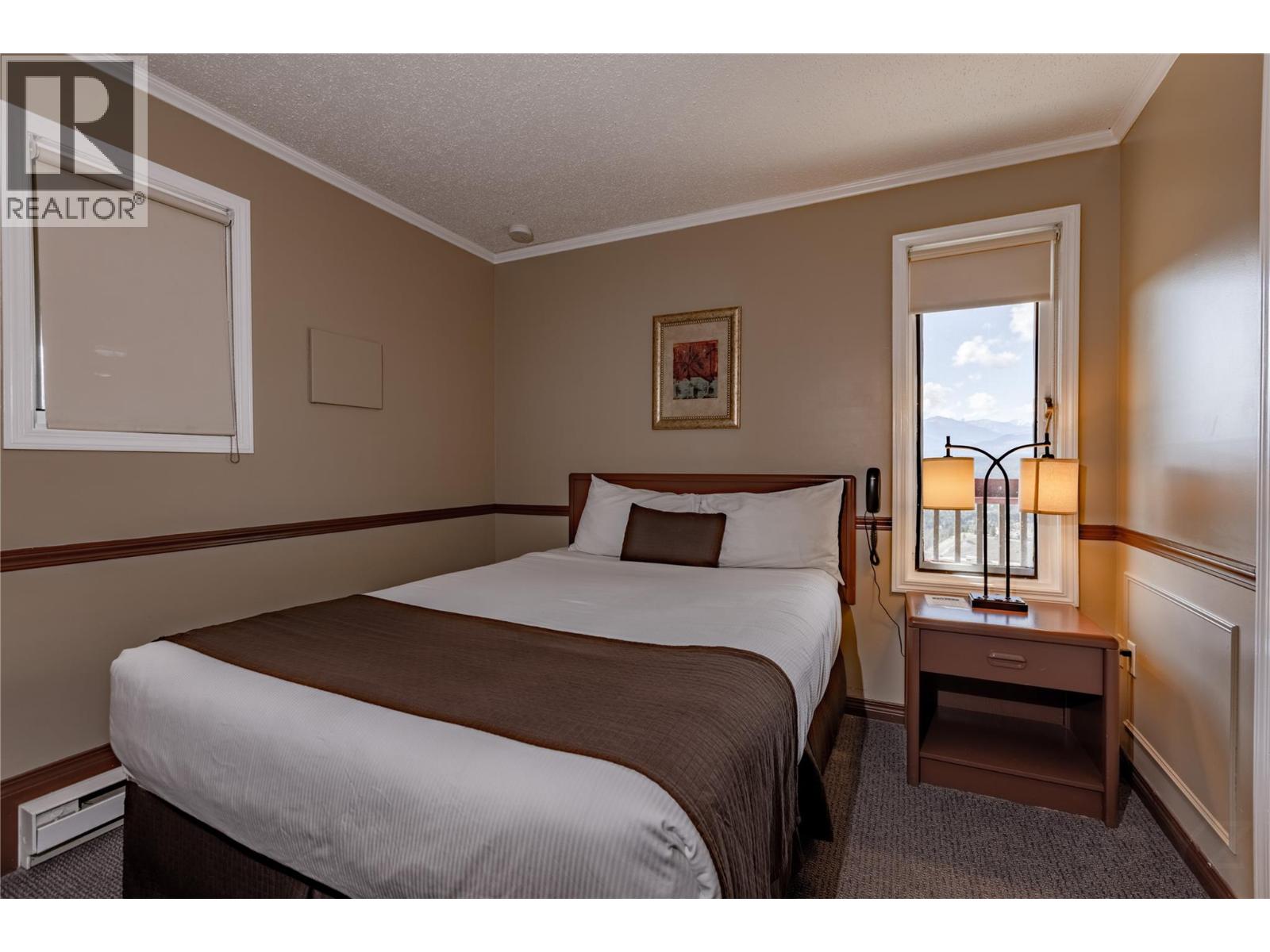 5063 Madsen Road, Radium Hot Springs, British Columbia  V0A 1M0 - Photo 14 - 10397861