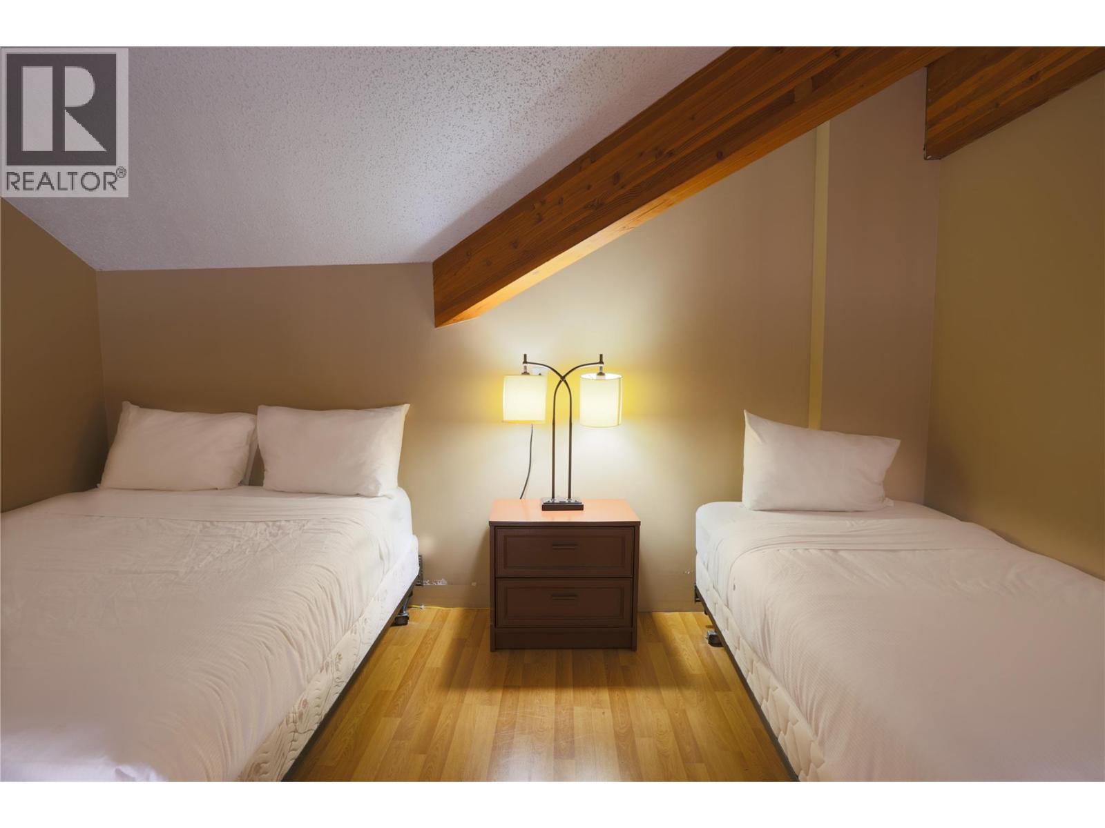 5063 Madsen Road, Radium Hot Springs, British Columbia  V0A 1M0 - Photo 17 - 10397861