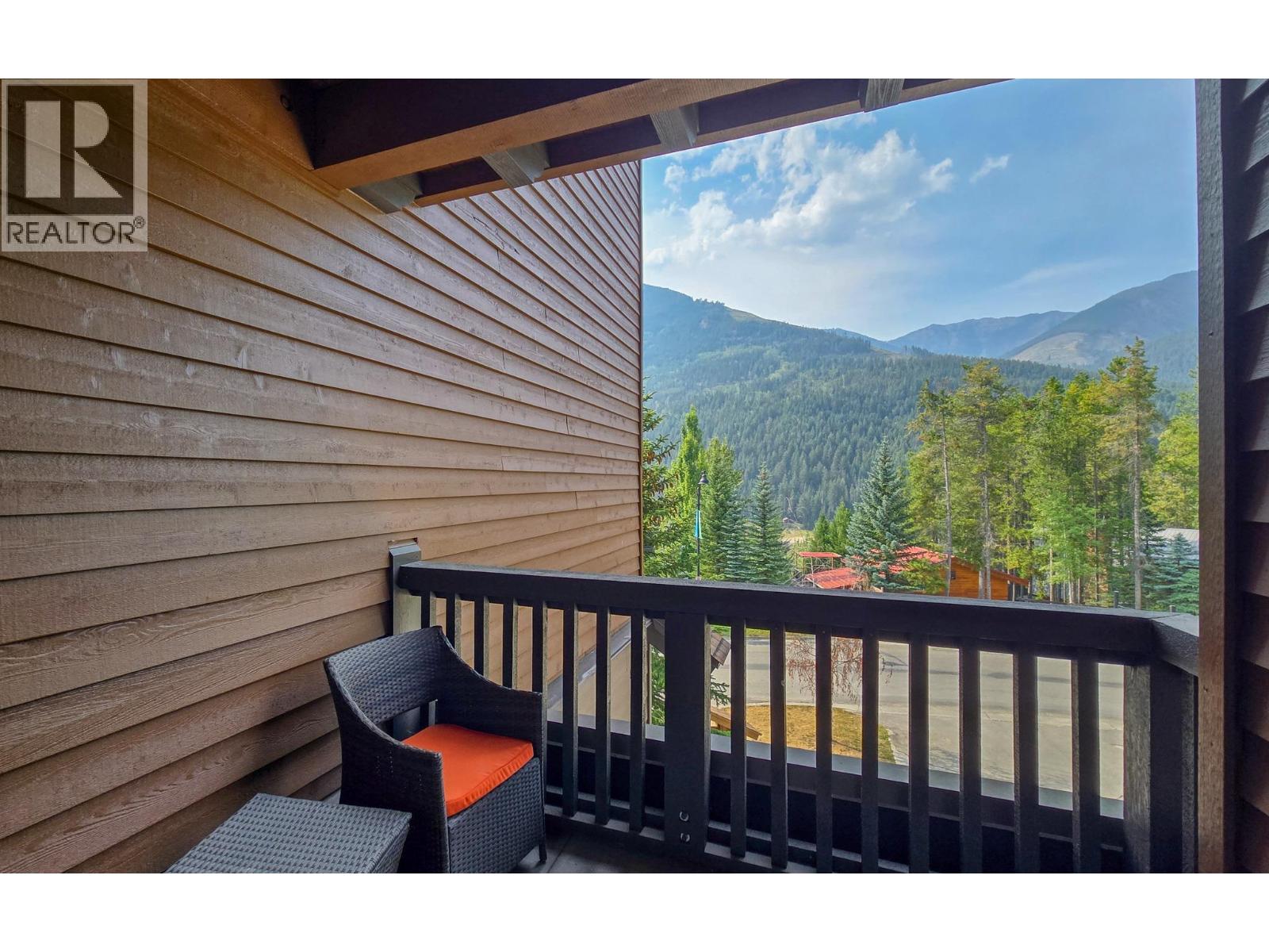 2064 Summit Drive Unit# 104, Panorama, British Columbia  V0A 1T0 - Photo 24 - 10398224
