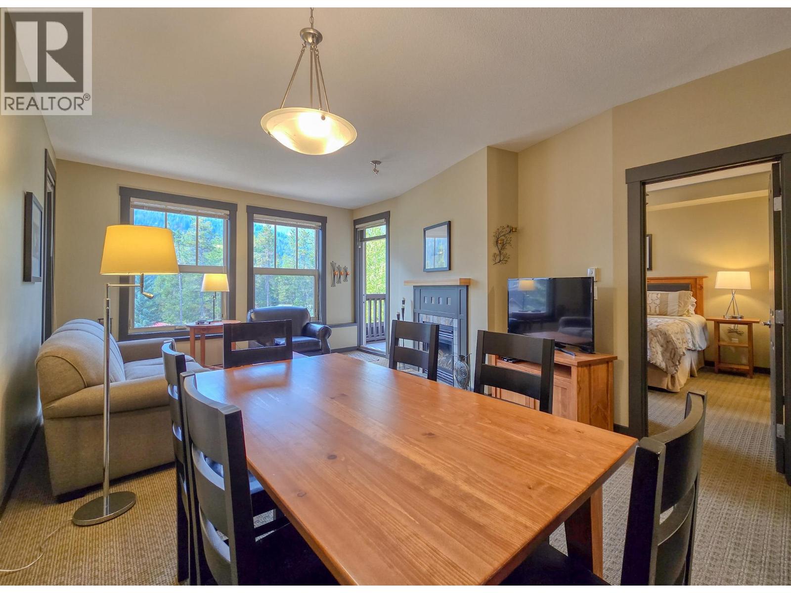 2064 Summit Drive Unit# 104, Panorama, British Columbia  V0A 1T0 - Photo 28 - 10398224