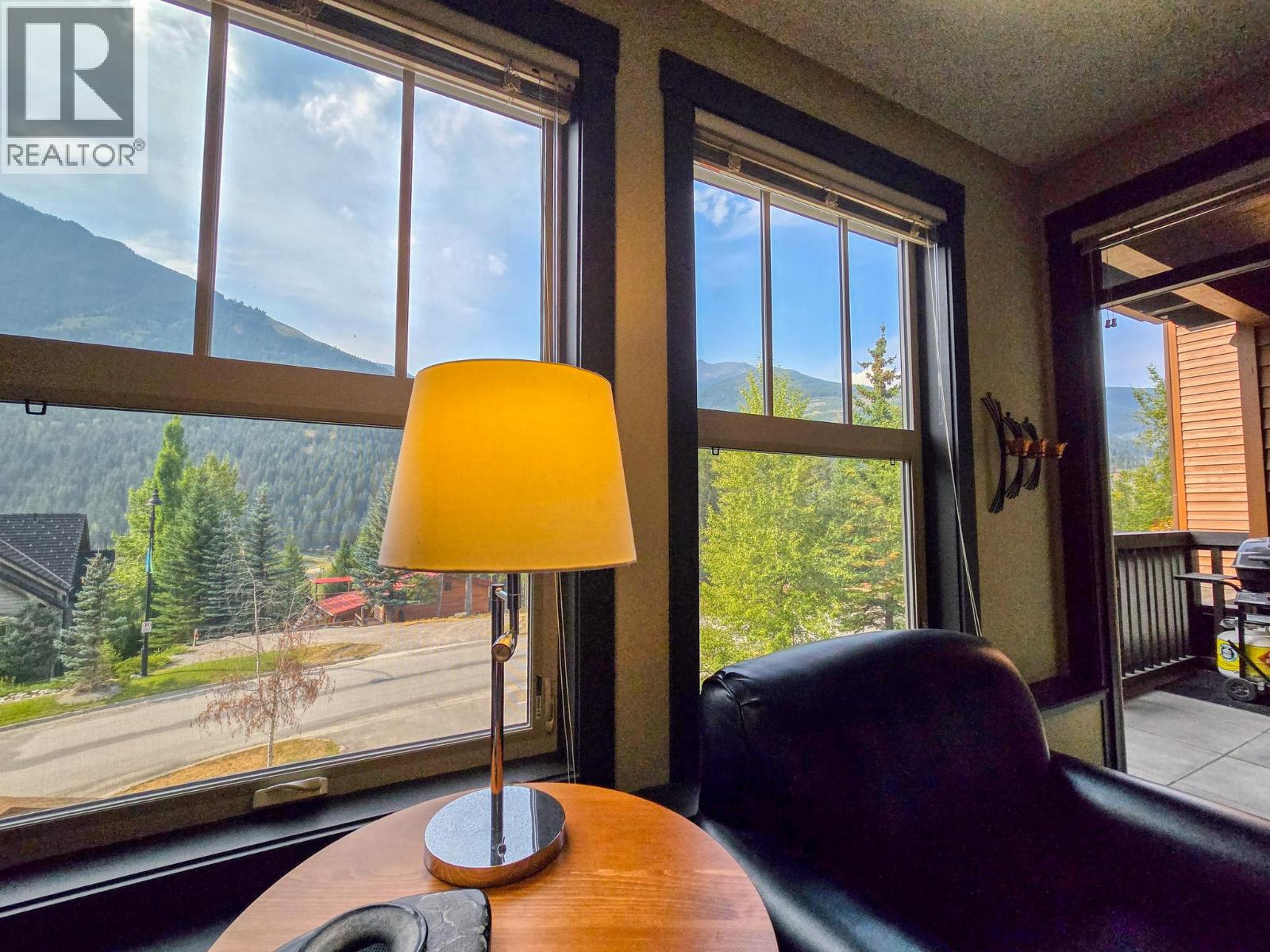 2064 Summit Drive Unit# 104, Panorama, British Columbia  V0A 1T0 - Photo 3 - 10398224