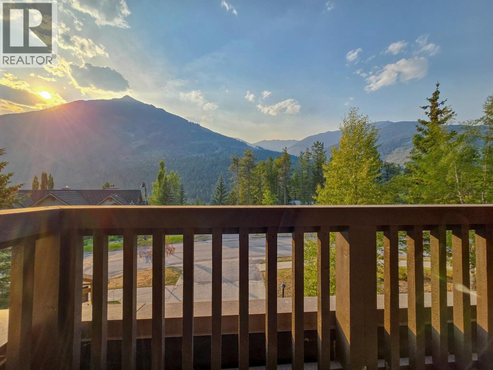 2064 Summit Drive Unit# 104, Panorama, British Columbia  V0A 1T0 - Photo 32 - 10398224
