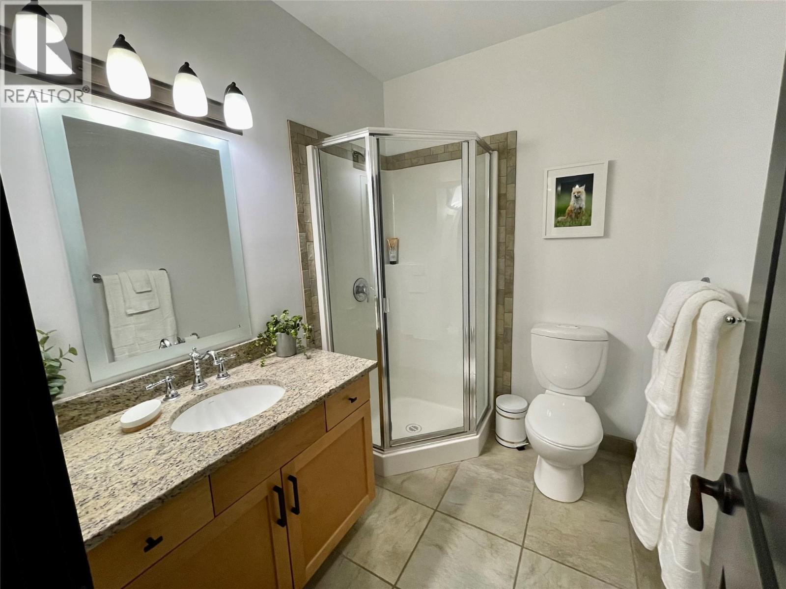 1420 Palliser Trail Unit# 403, Golden, British Columbia  V0A 1H0 - Photo 13 - 10398292