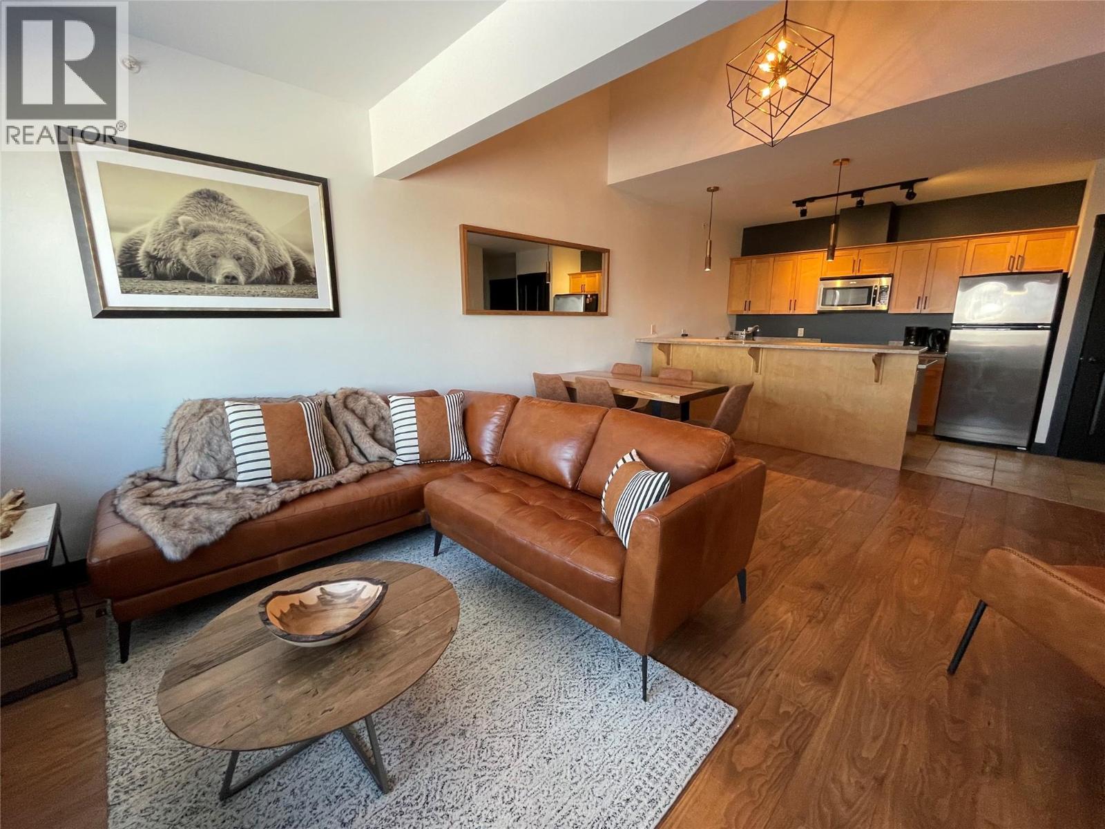 1420 Palliser Trail Unit# 403, Golden, British Columbia  V0A 1H0 - Photo 4 - 10398292
