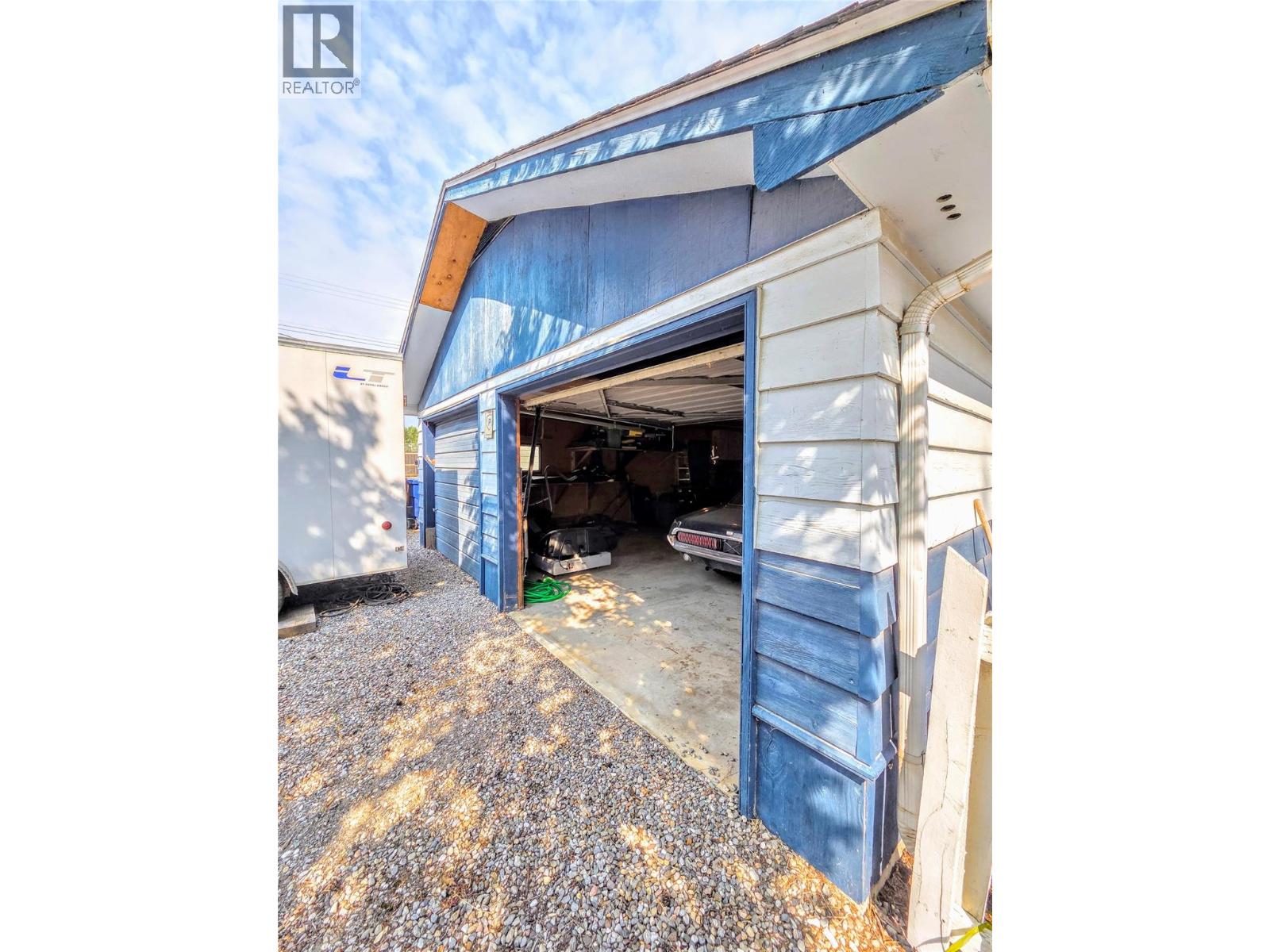 1313 13th Avenue, Invermere, British Columbia  V0A 1K4 - Photo 13 - 10398112