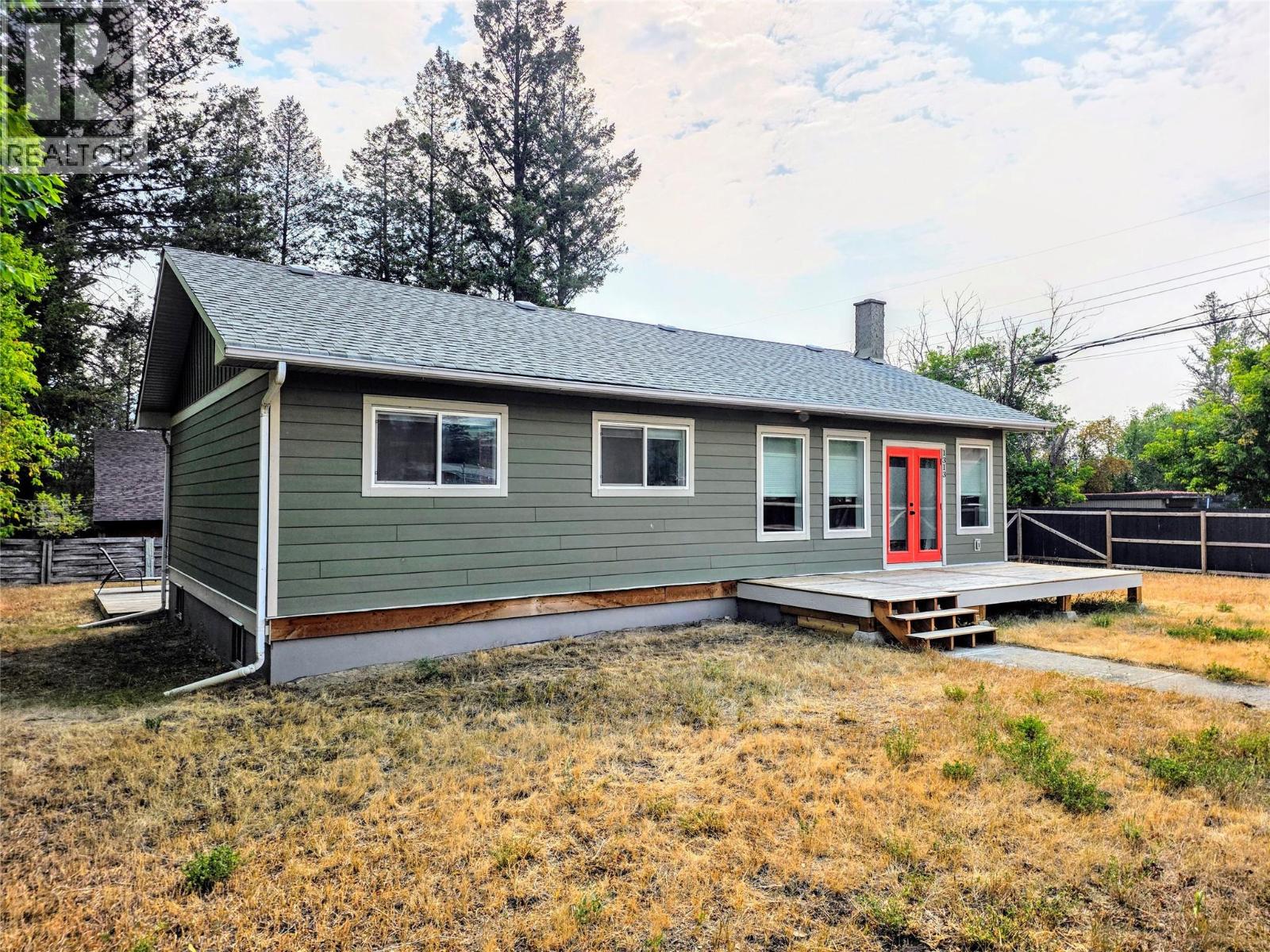 1313 13th Avenue, Invermere, British Columbia  V0A 1K4 - Photo 6 - 10398112