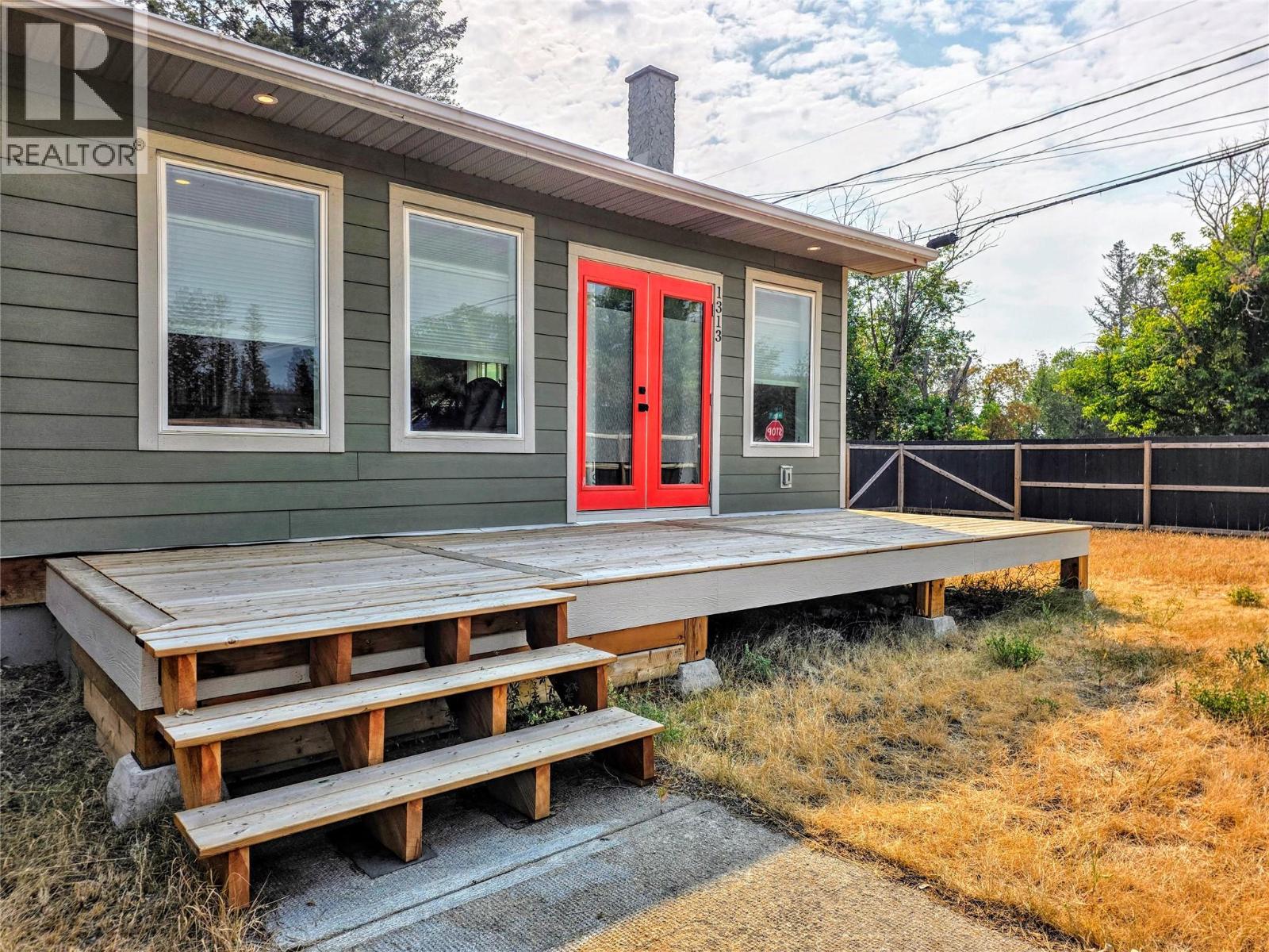 1313 13th Avenue, Invermere, British Columbia  V0A 1K4 - Photo 7 - 10398112